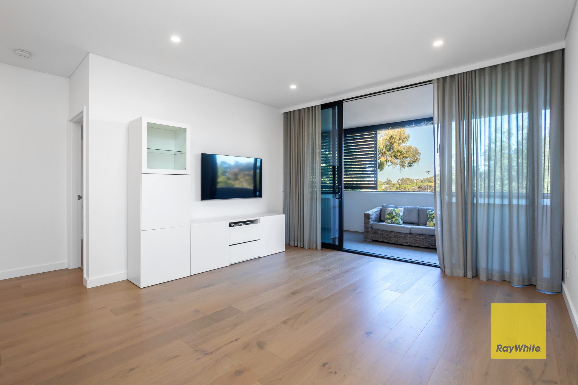 105/1 Davies Road, Claremont, WA 6010