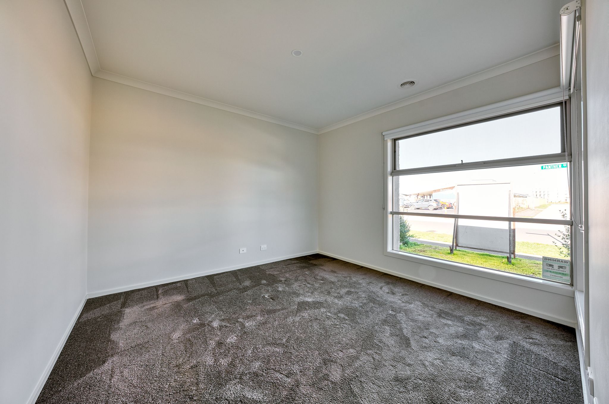 5 Panther Close, Clyde North, VIC 3978