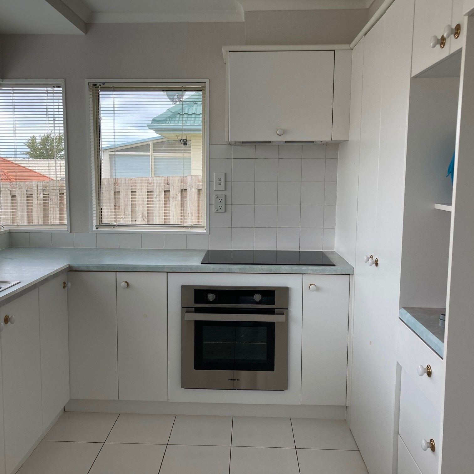 2/11 Casabella Court, Northpark, Manukau City