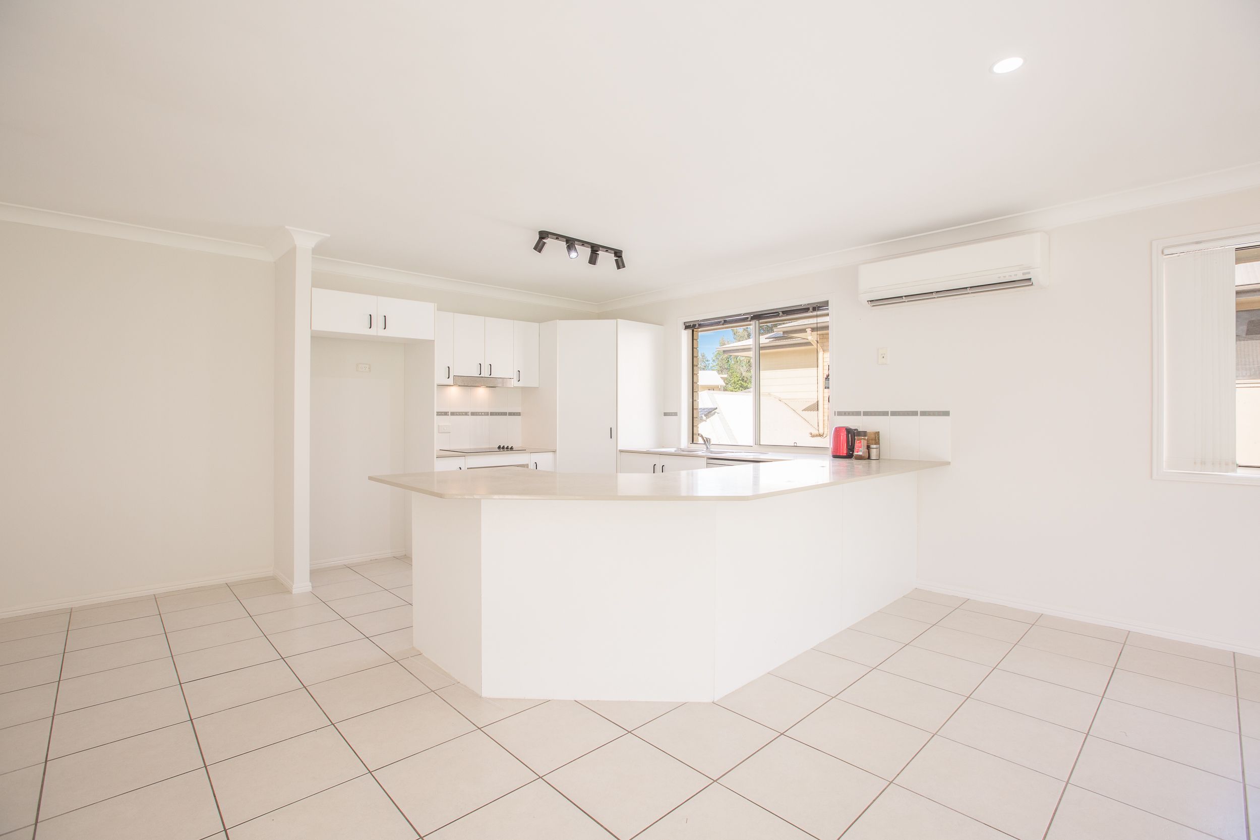 12 Amaray Drive, Upper Coomera, QLD 4209