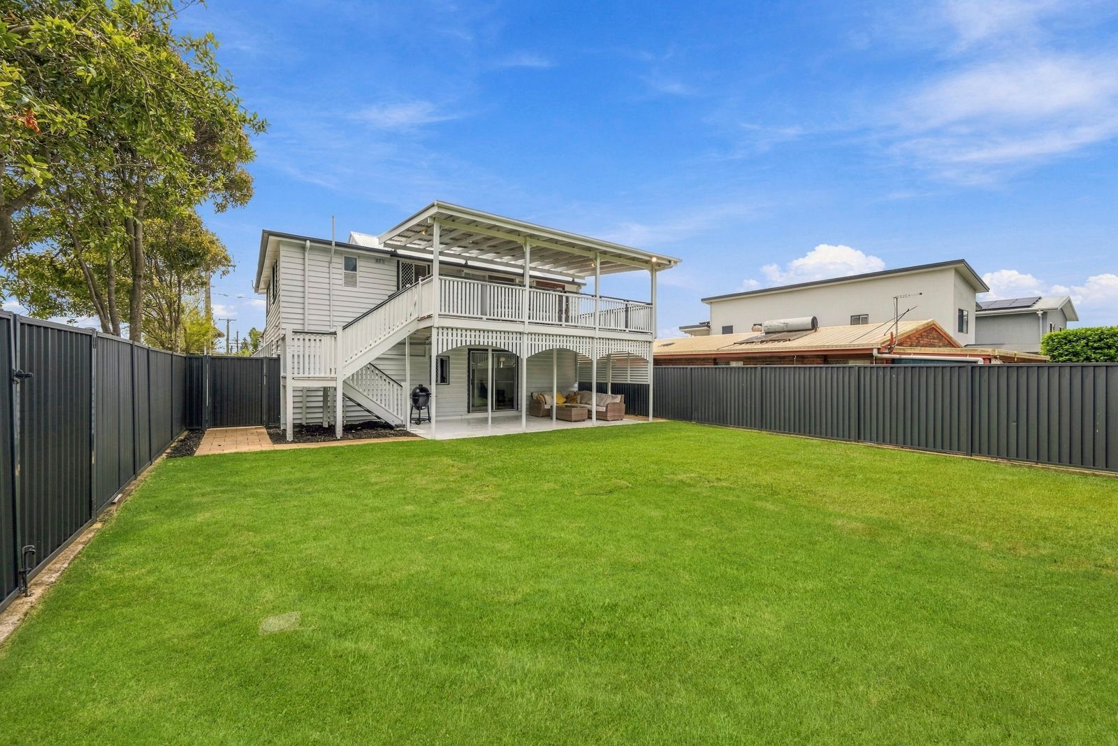 17 Garnet Street, Scarborough, QLD 4020