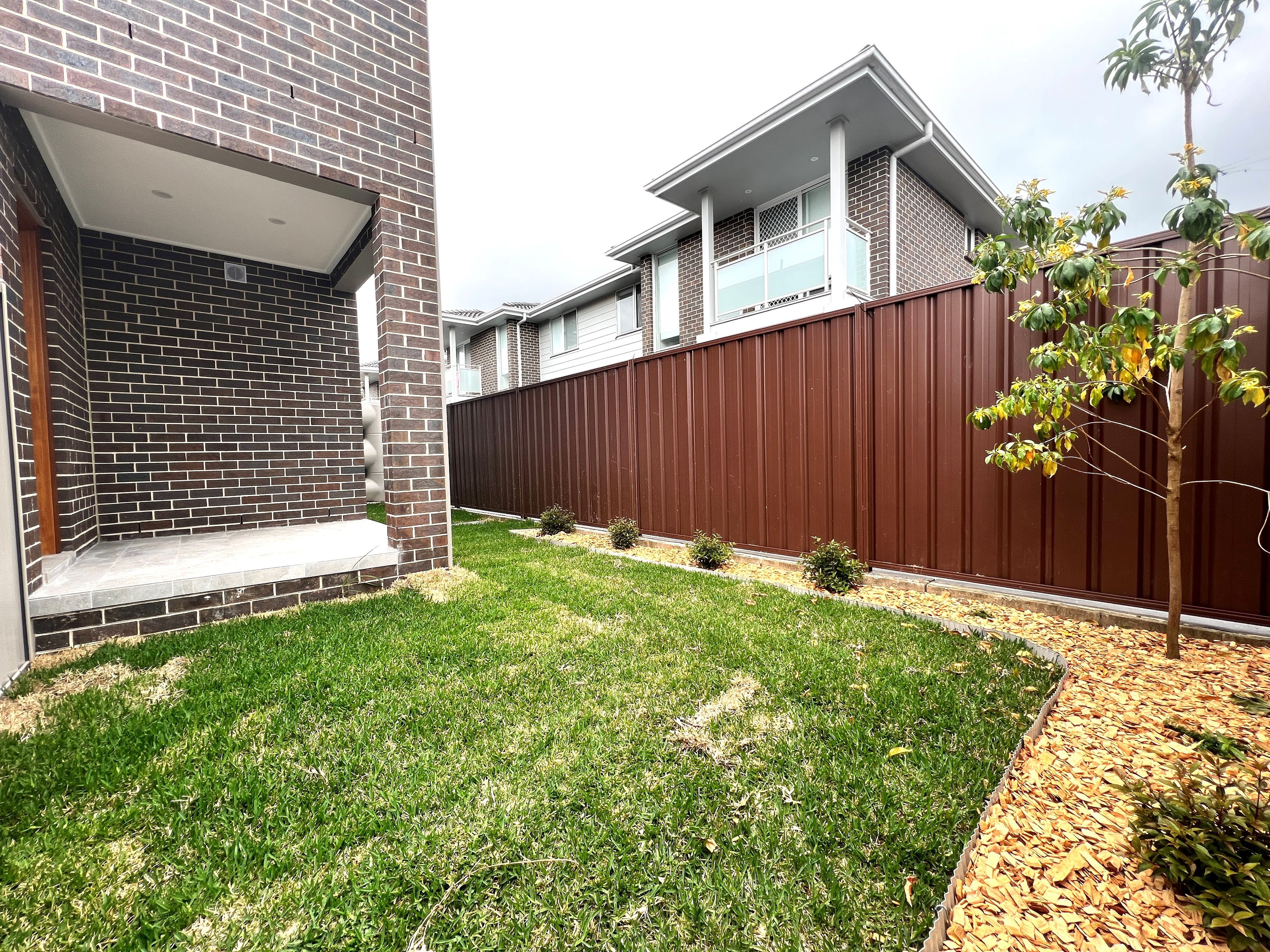 2/88 Brisbane Street, Oxley Park, NSW