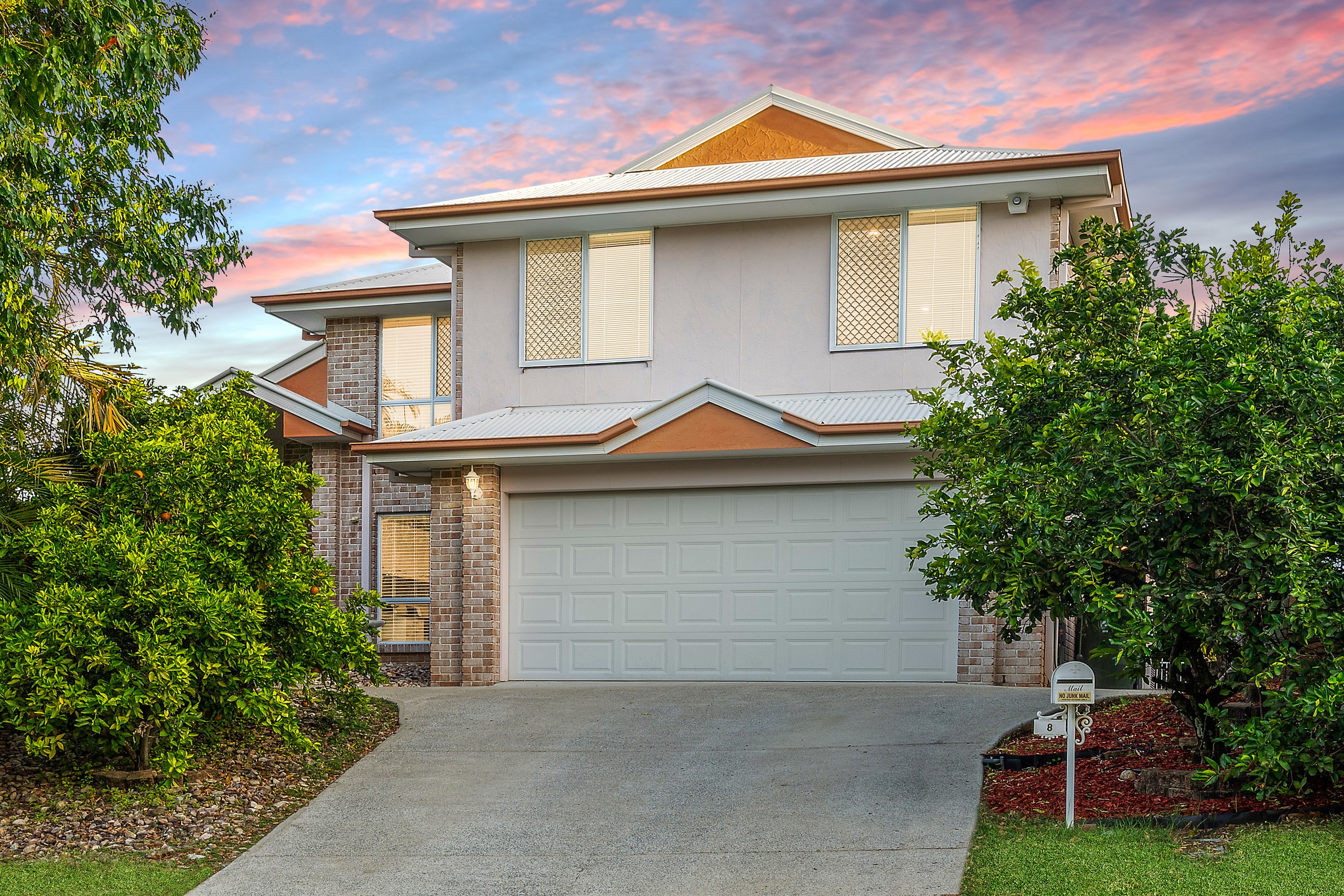 8 Hall Court, Upper Kedron, QLD 4055