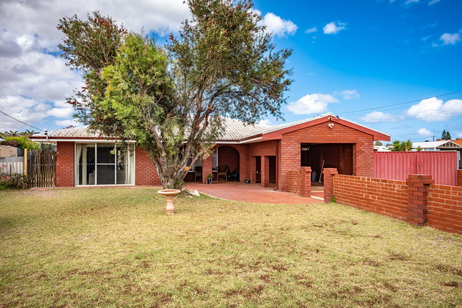 16 Fuller Street, Bluff Point WA 6530