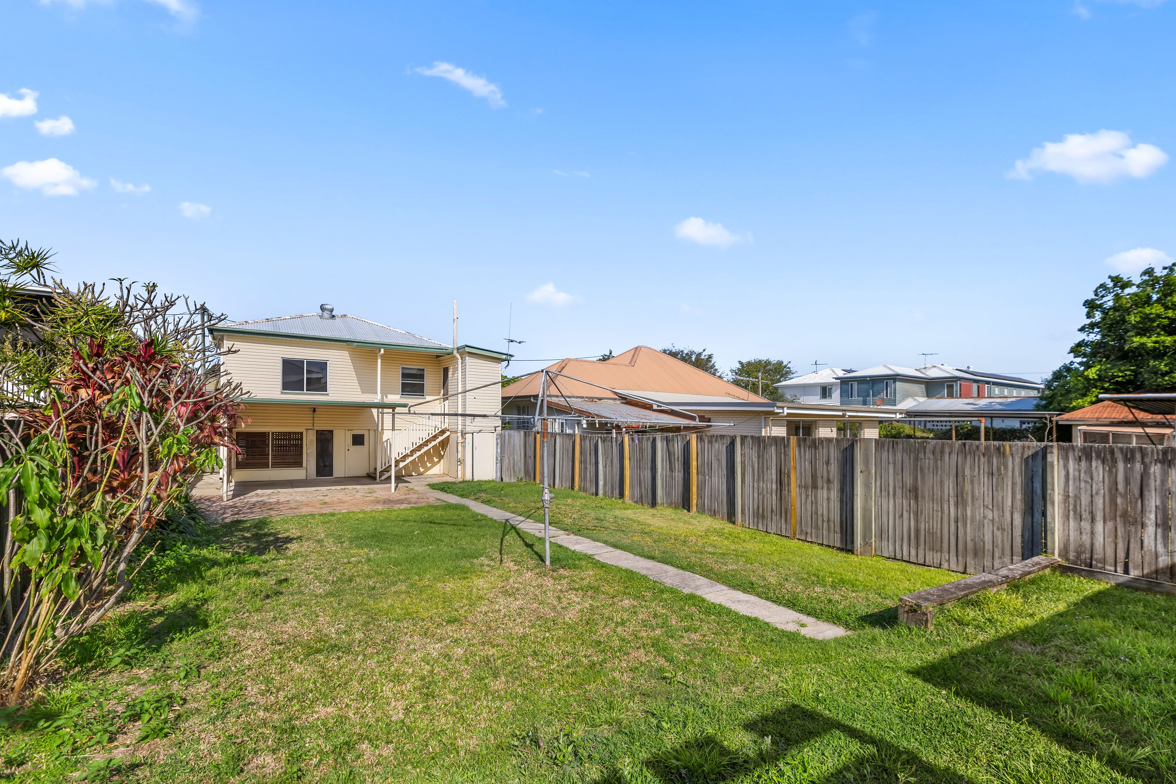 12 O'Sullivan Street — photo 9 of 10