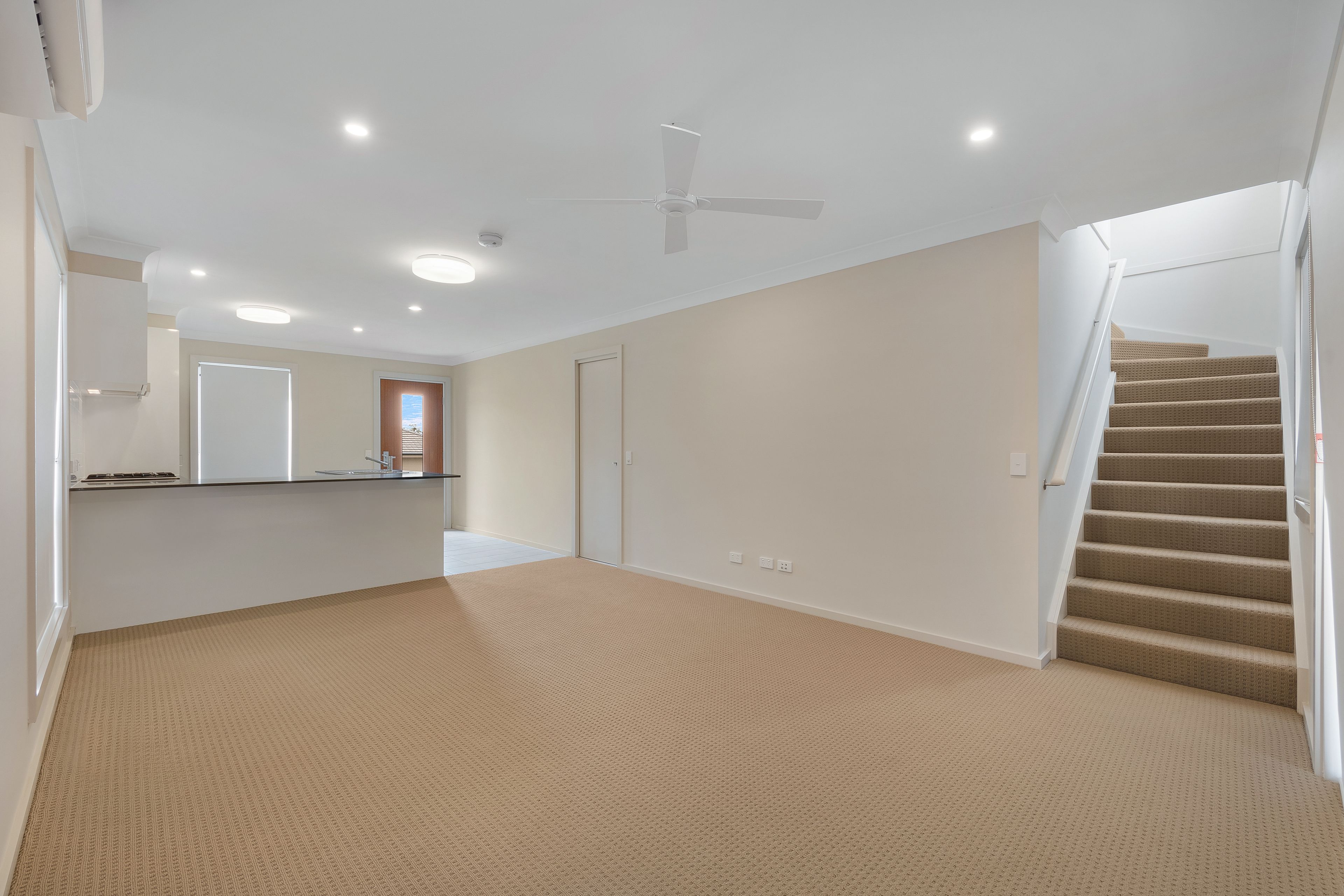 12 Mellish Parade, Glenfield, NSW 2167