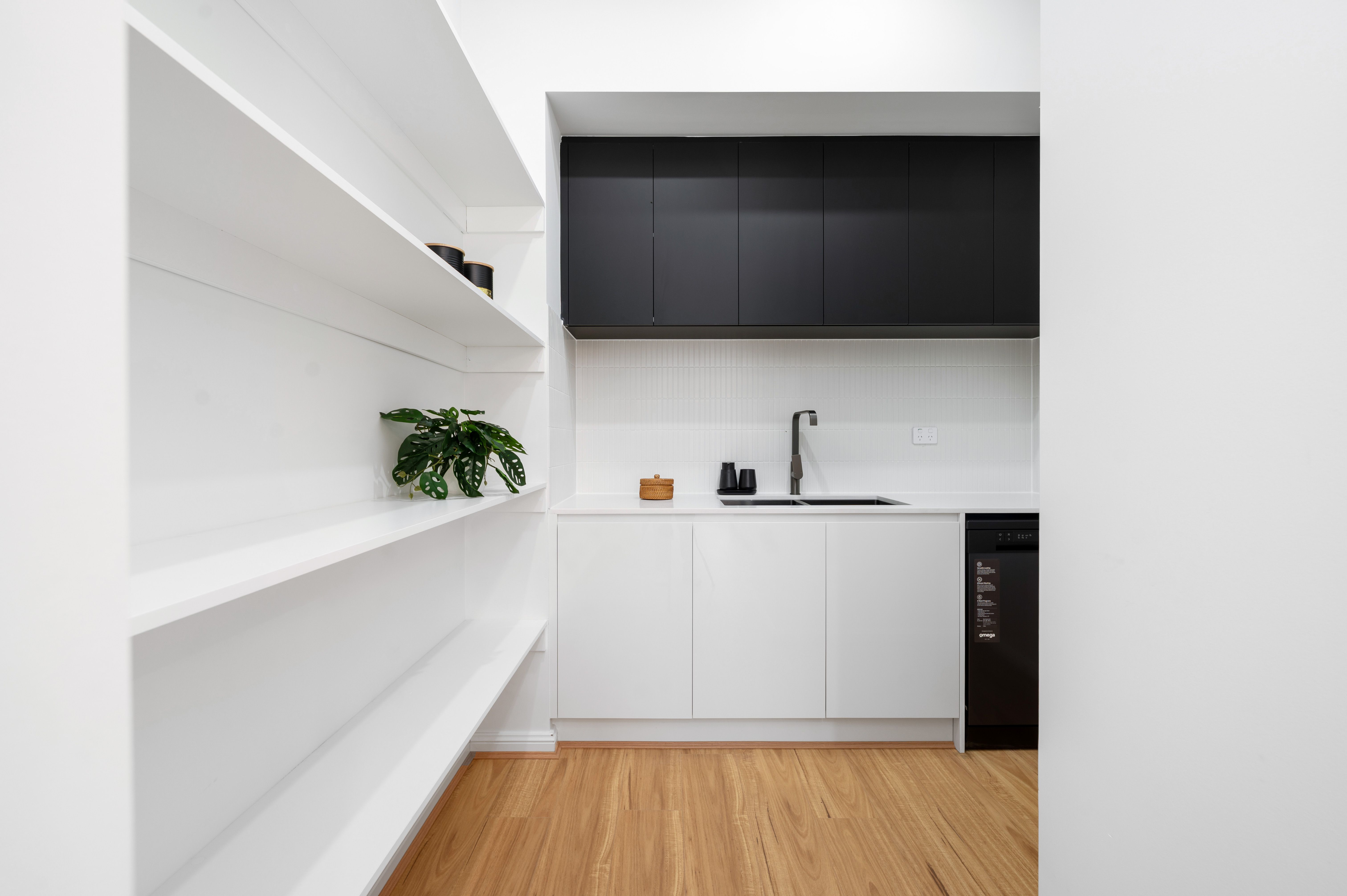 6 Culbara Avenue — photo 11 of 23