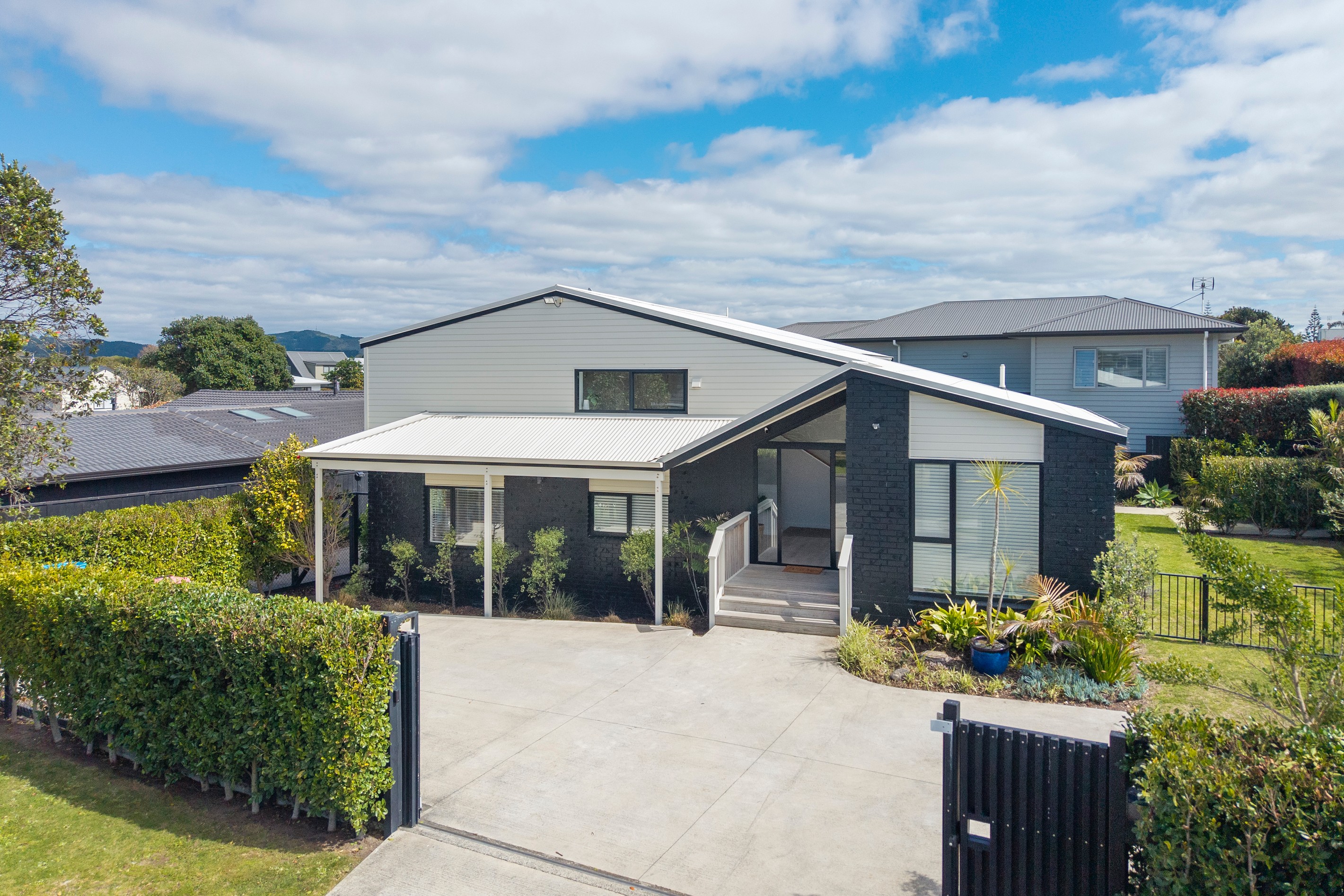 1 Alexander Place, Papamoa Beach, Tauranga City