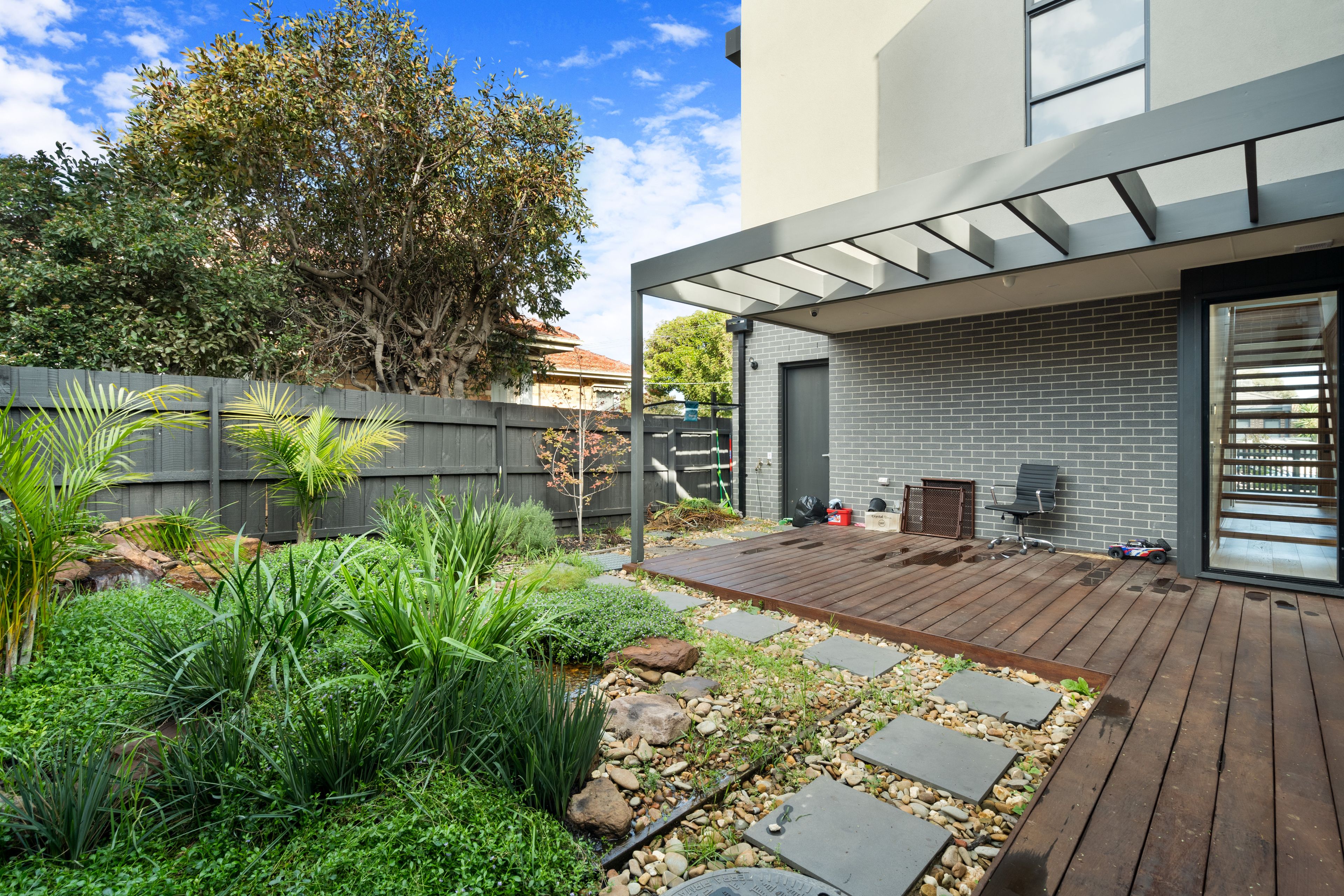 95B Devon Street — photo 10 of 10