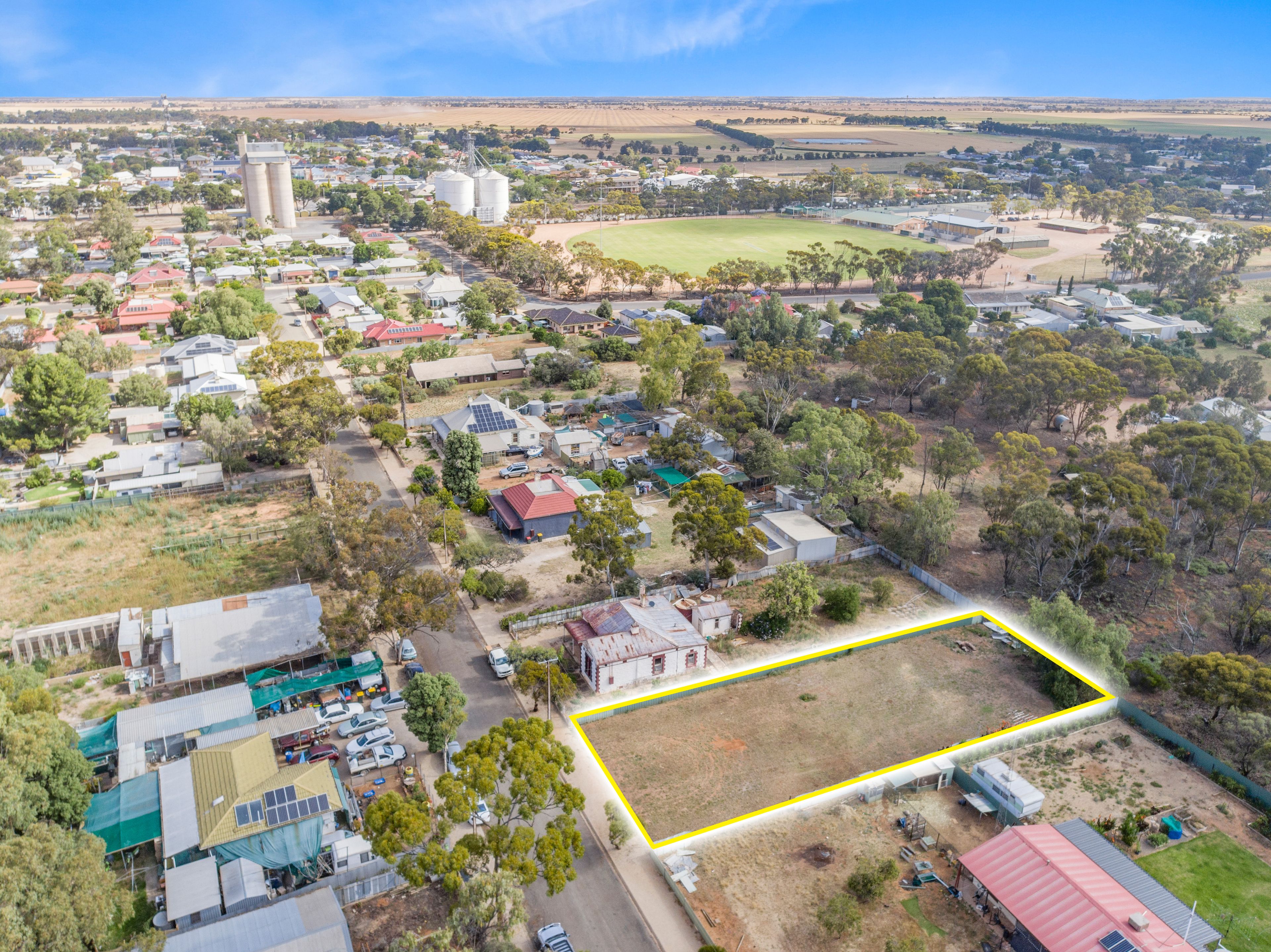 15 Elizabeth Street, Balaklava, SA 5461