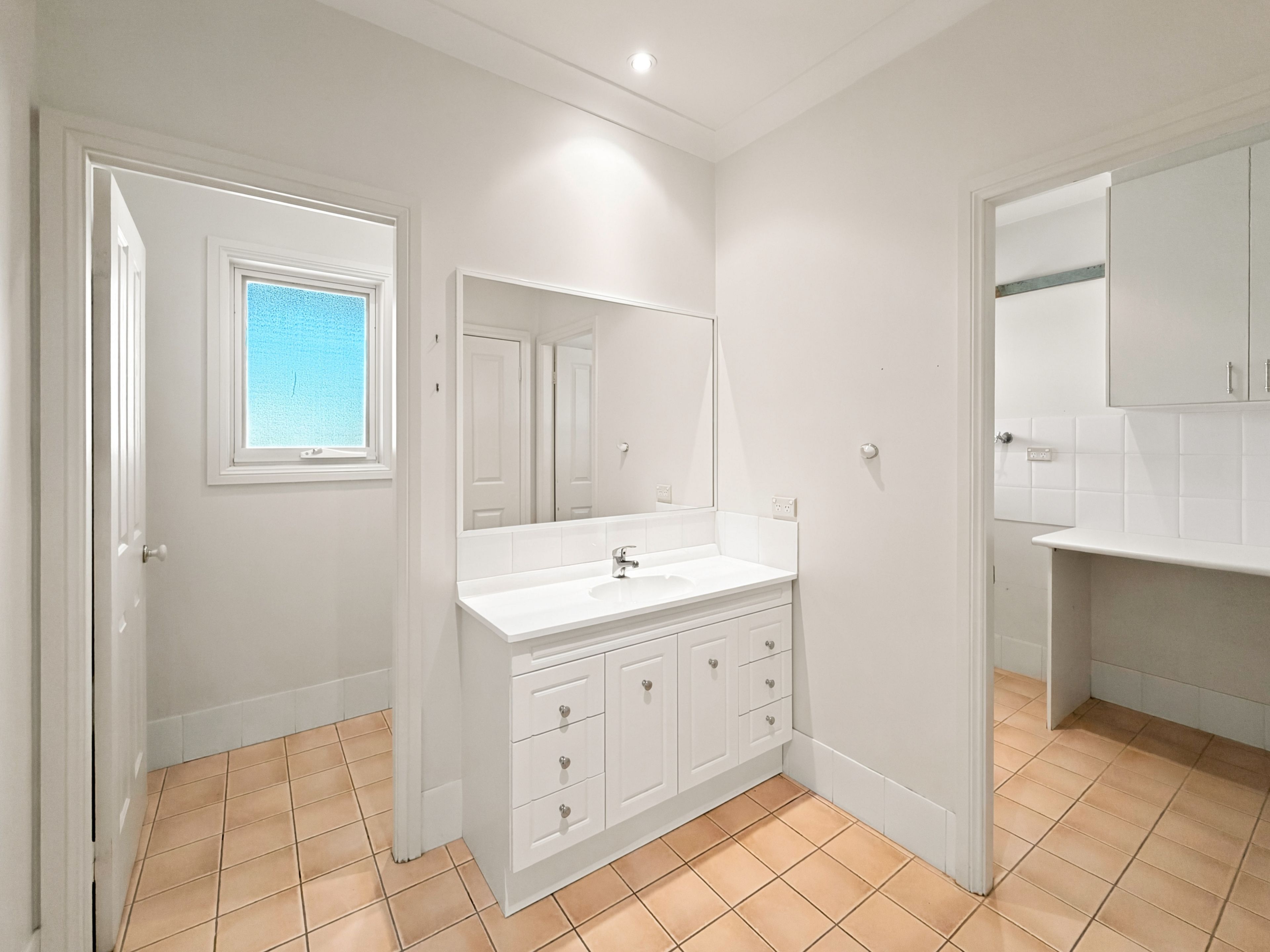 220 Macquarie View Road — photo 15 of 20