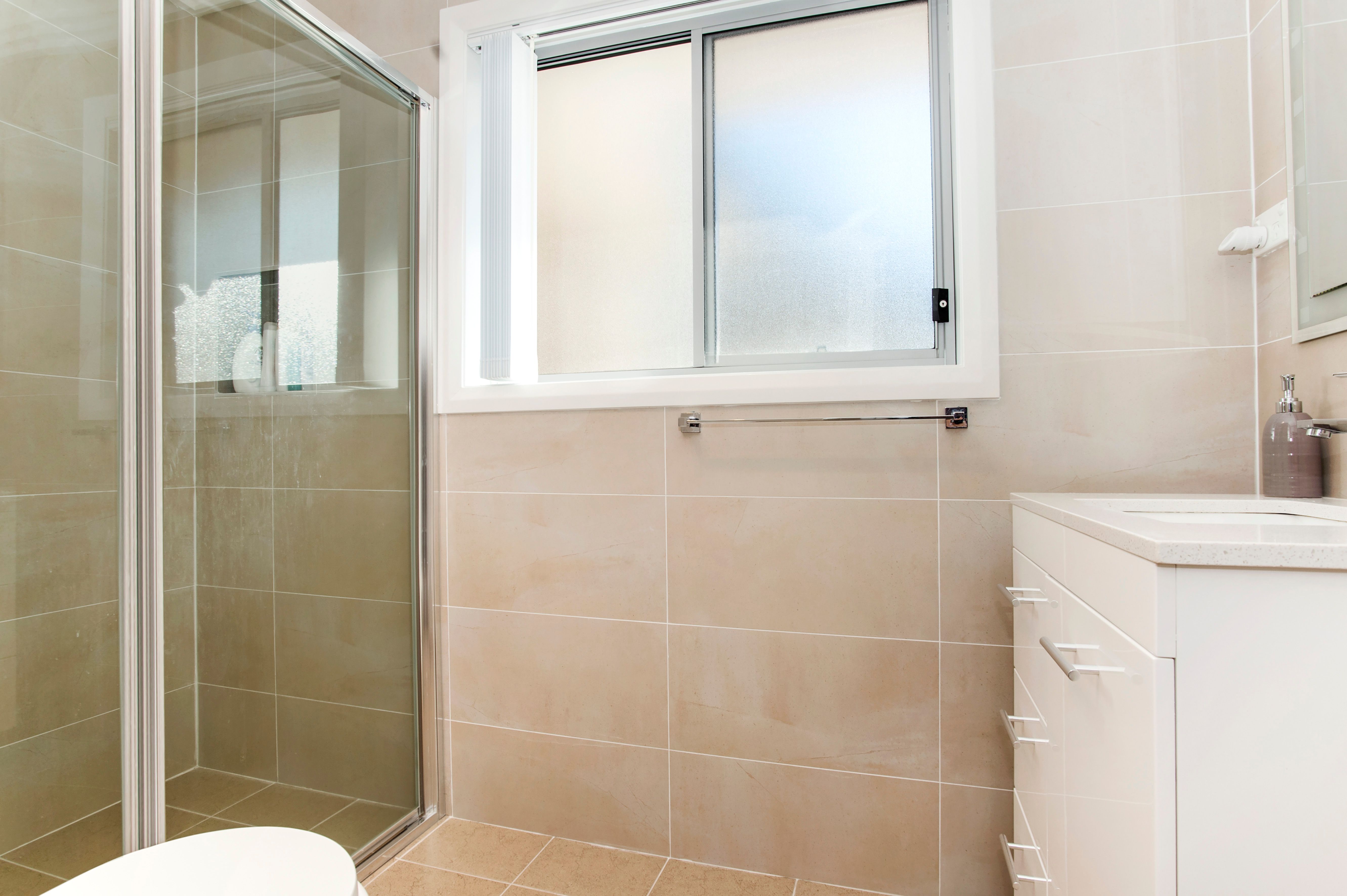 2 Kokoda Place, Bossley Park, NSW 2176