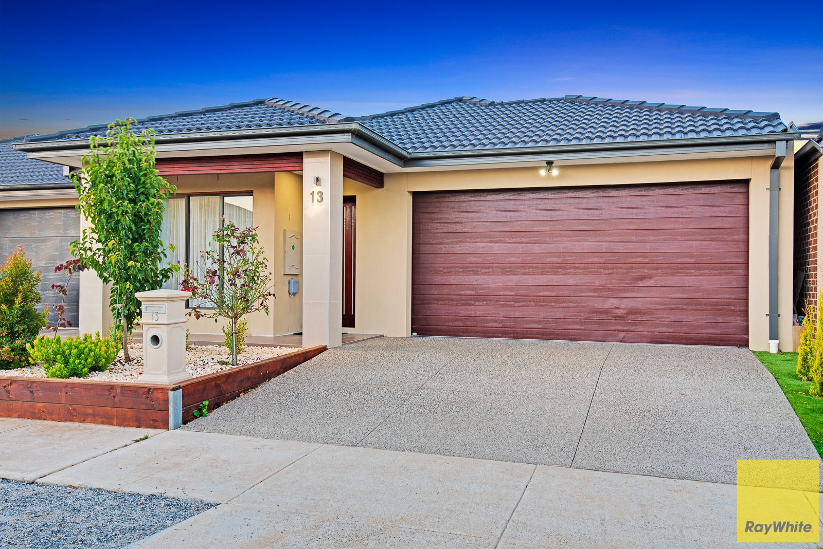 13 Woolshed Drive, Truganina, VIC 3029