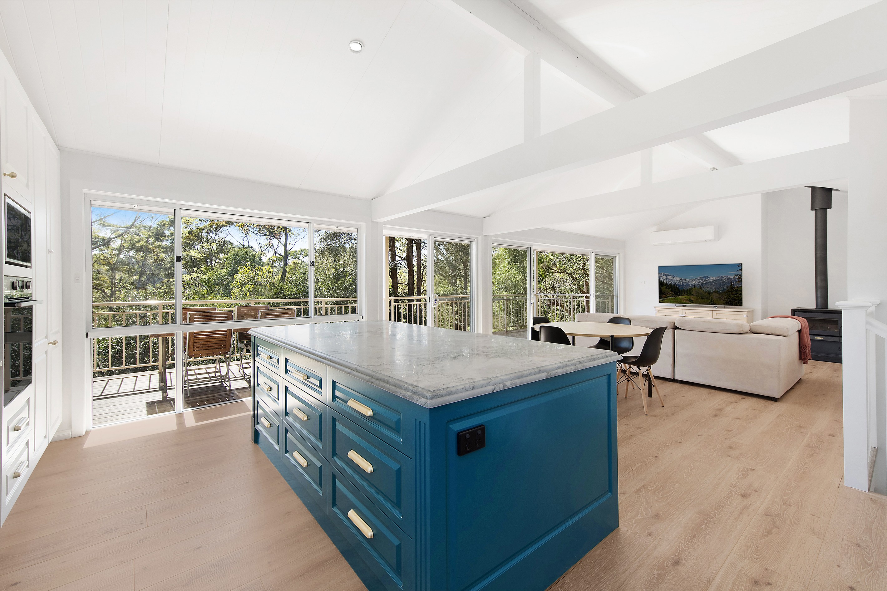 17 Hillside Avenue, St Ives, NSW 2075
