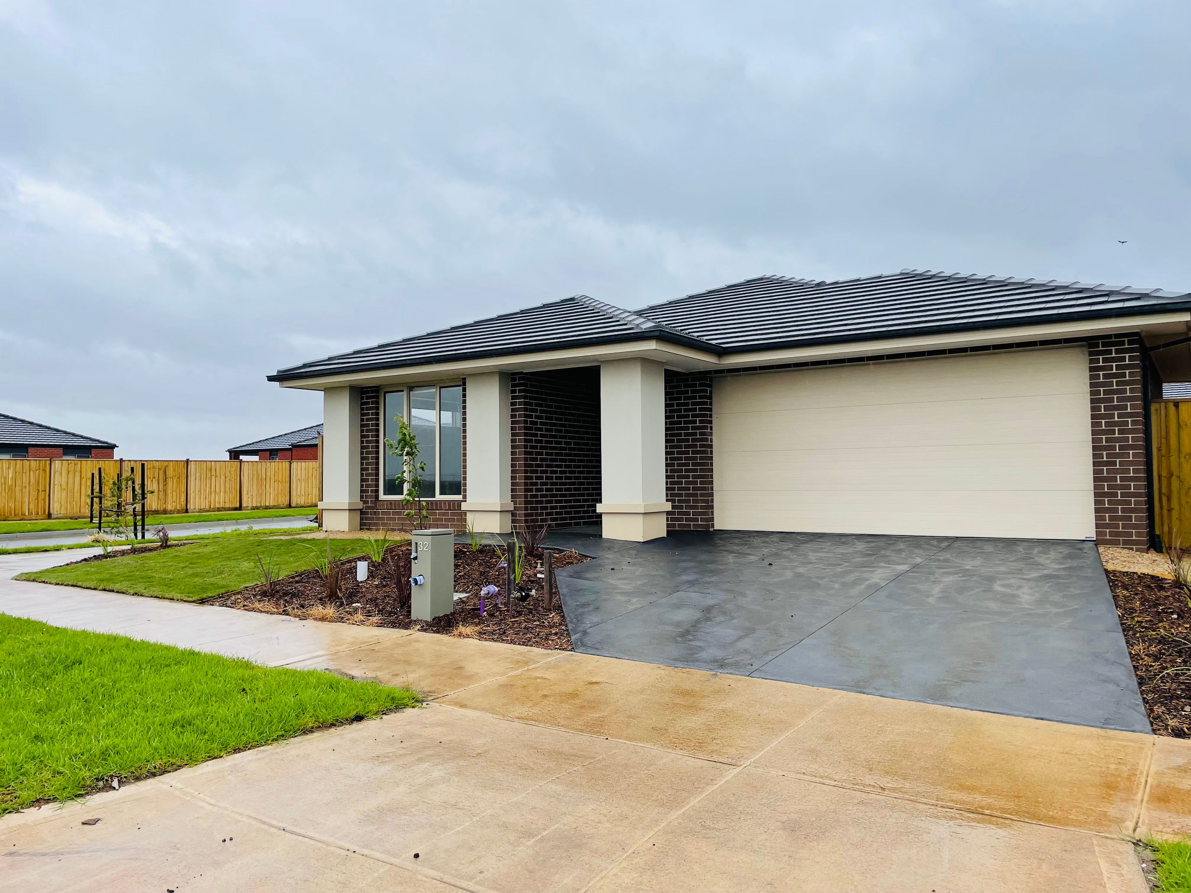 32 Yang Road, Mambourin, VIC 3024