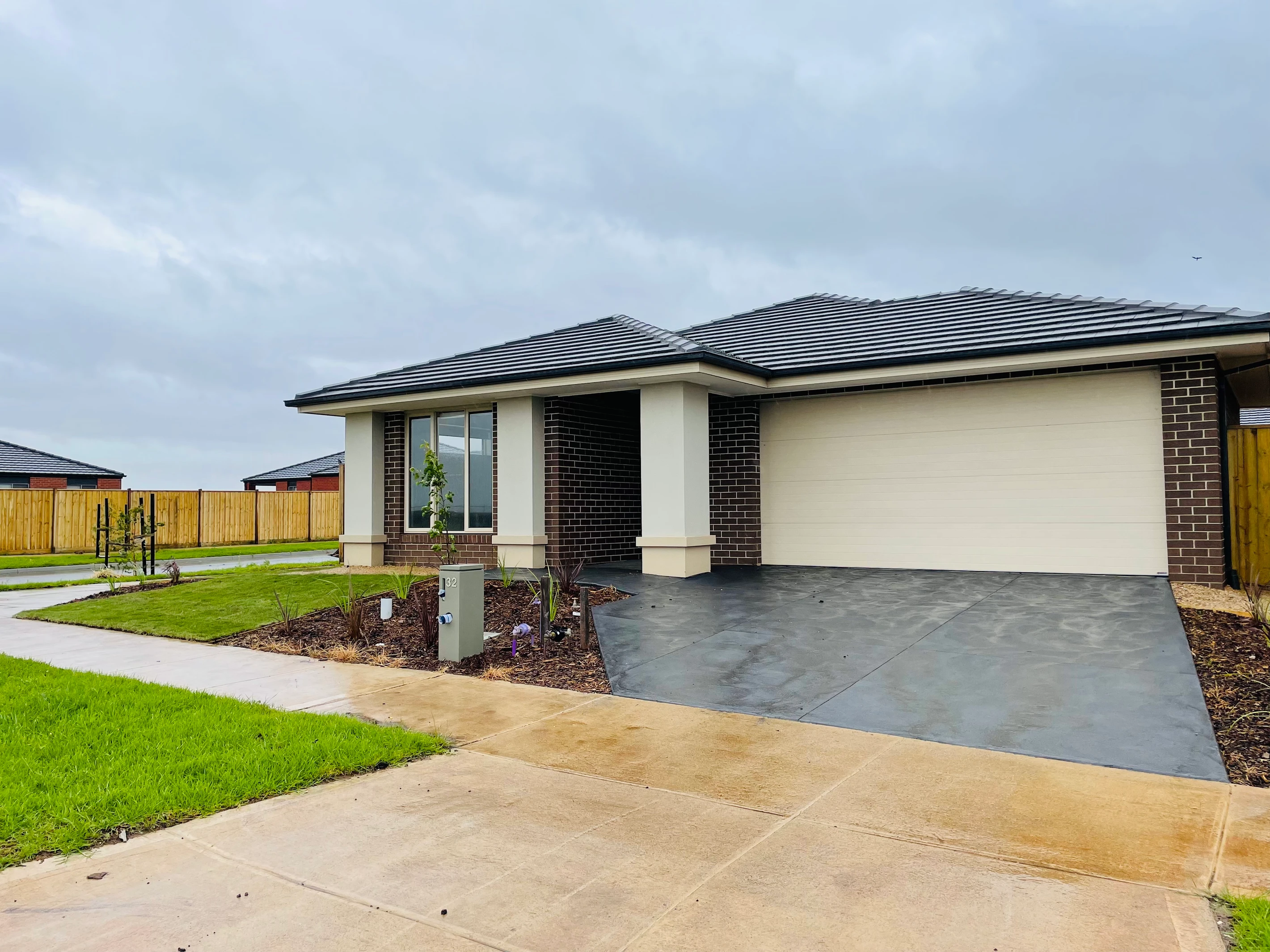 32 Yang Road, Mambourin, VIC 3024