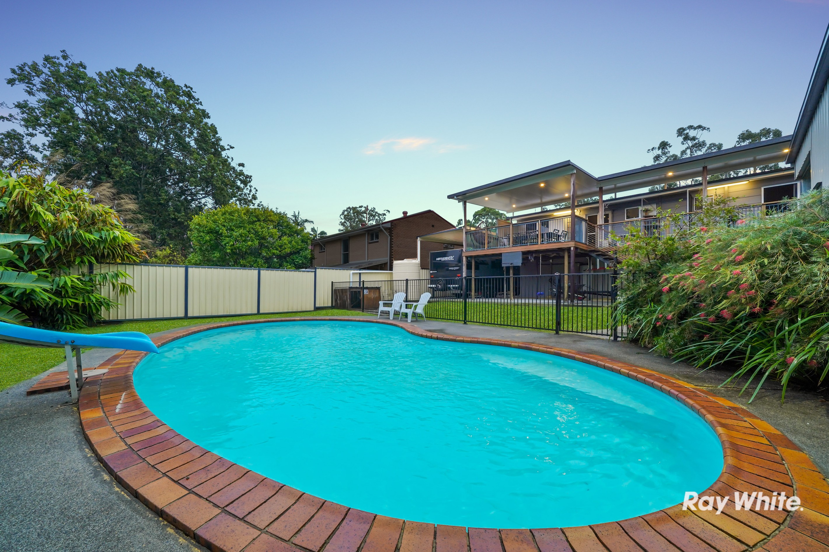 12 Mayflower Street, Daisy Hill, QLD 4127