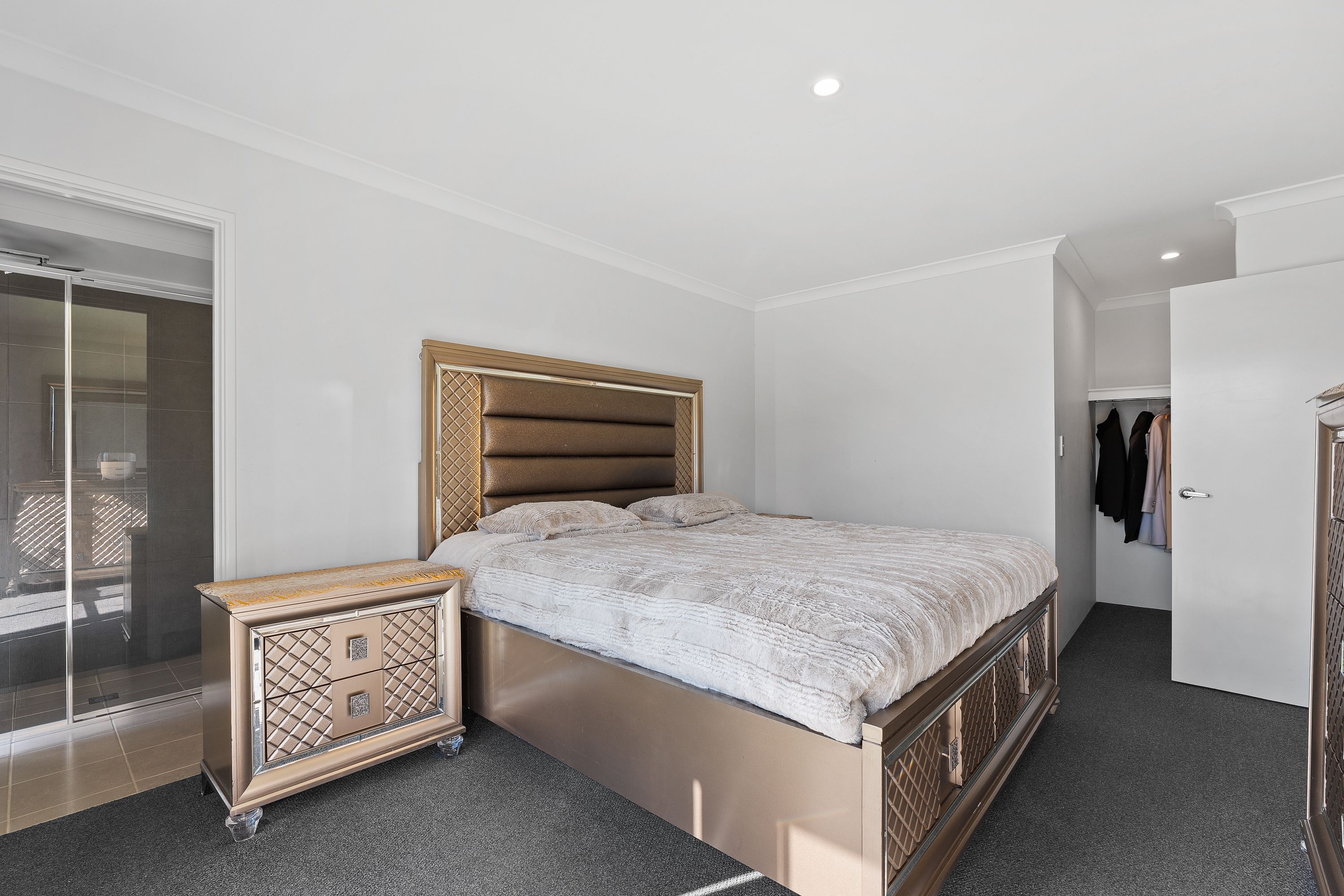17 Danube Road — photo 5 of 28