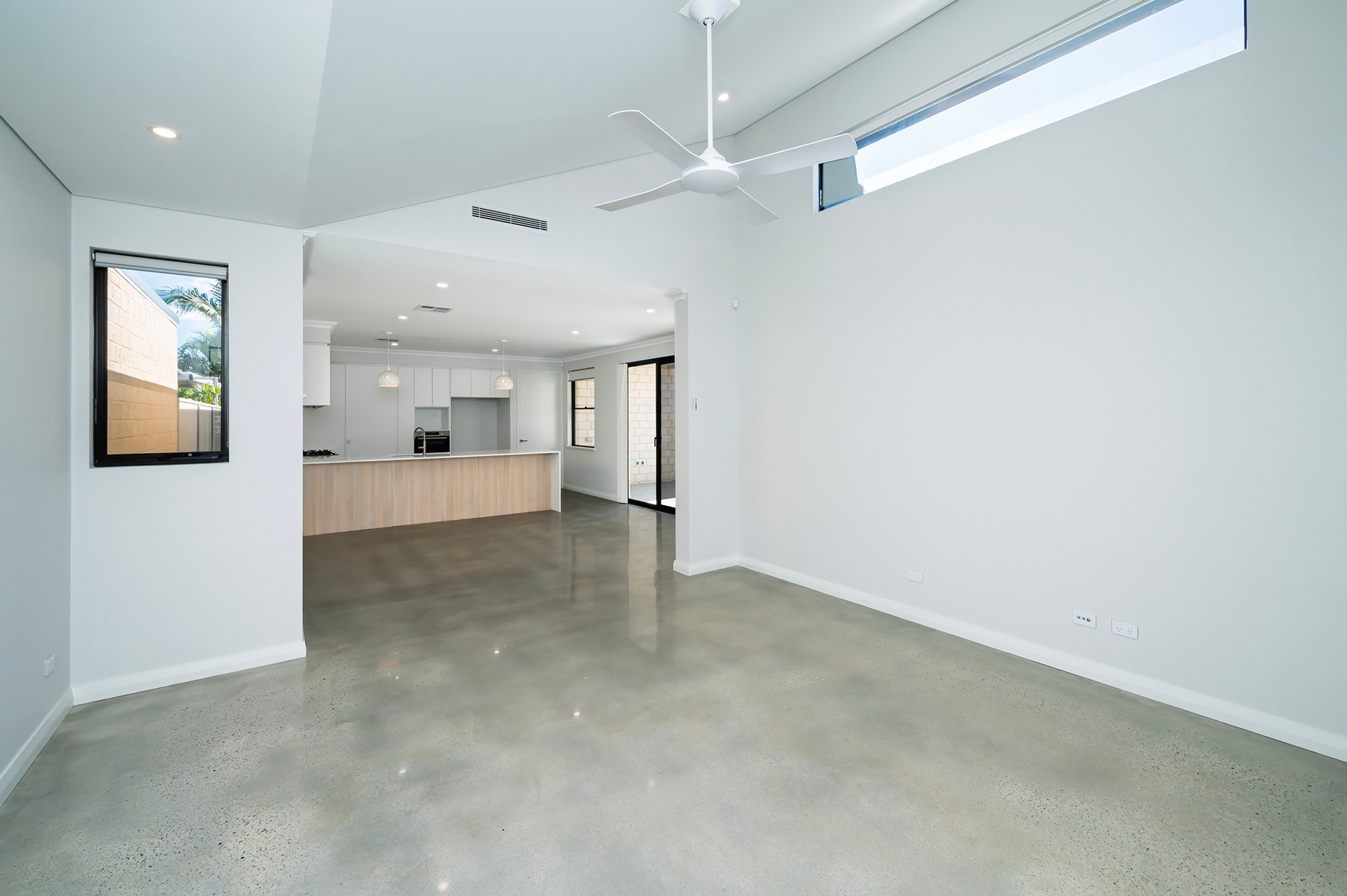 52A Surrey Street, Dianella, WA 6059