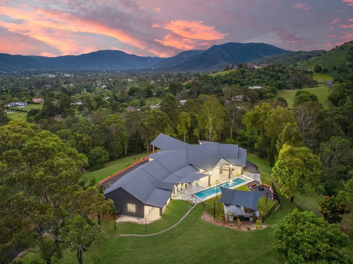9 Woodglen Court, Samford Valley, QLD 4520