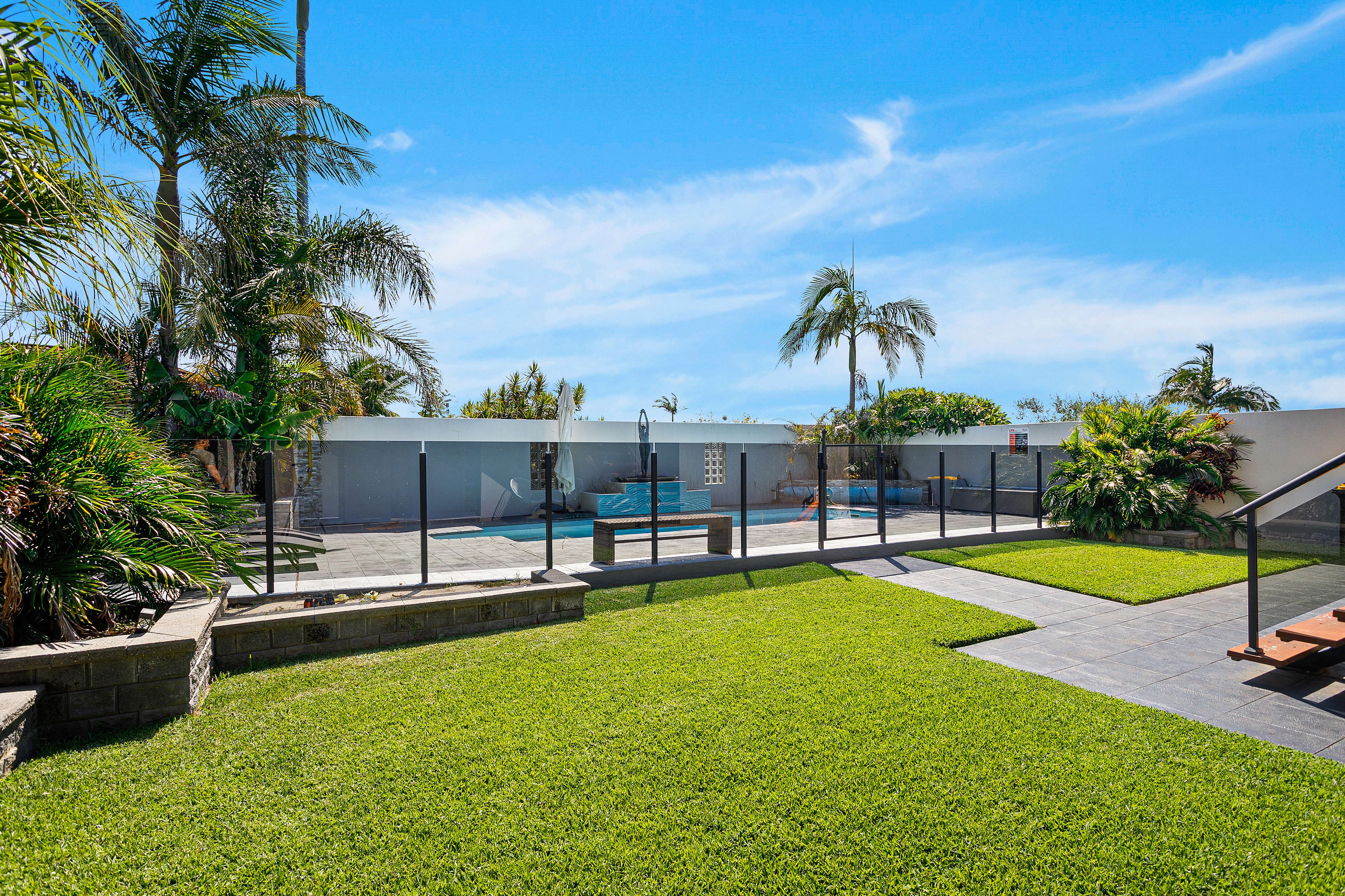 10 Hayes Avenue, Mount Warrigal, NSW 2528 Sold House Ray White