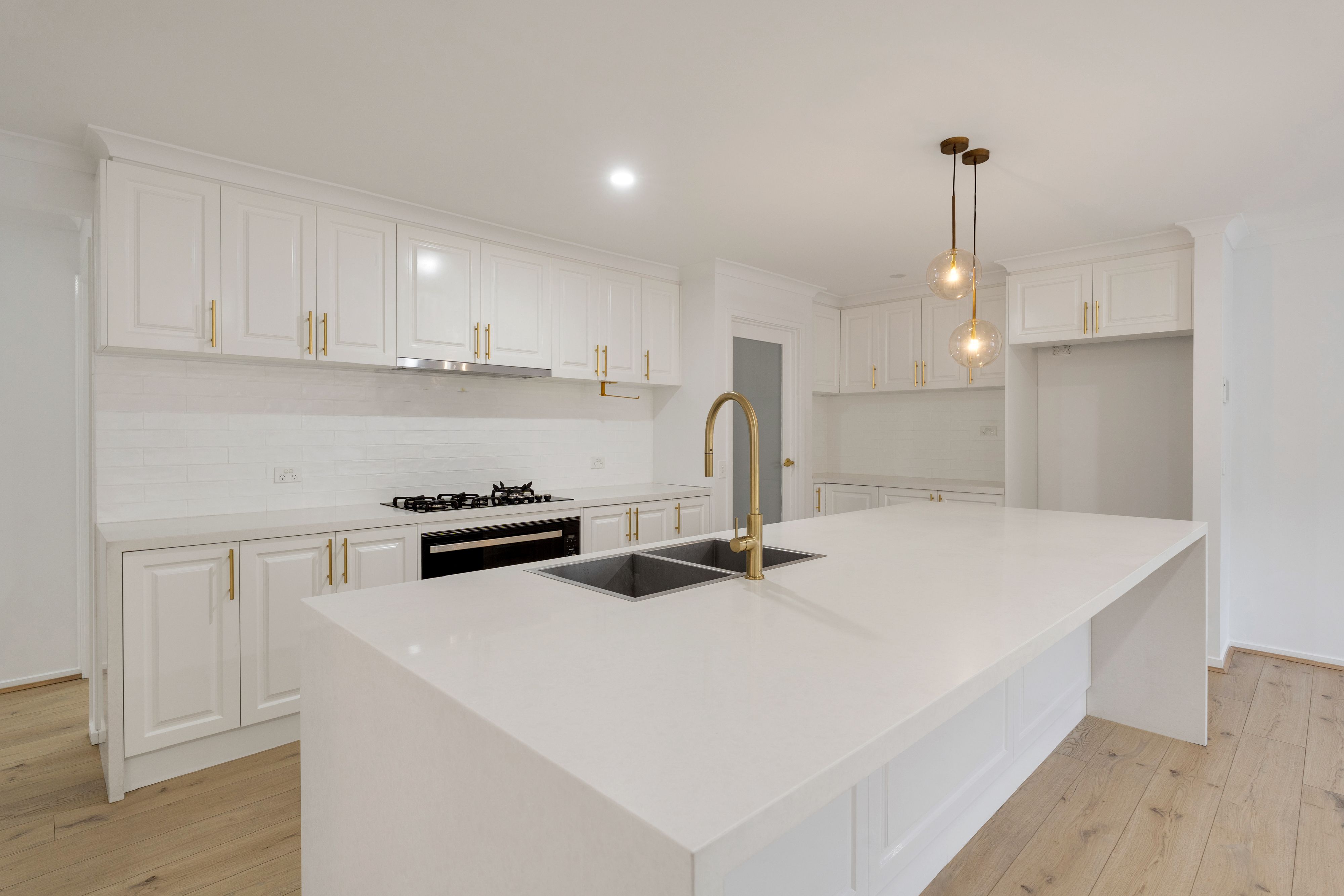 14 Gippsland Way, Craigieburn, VIC 3064