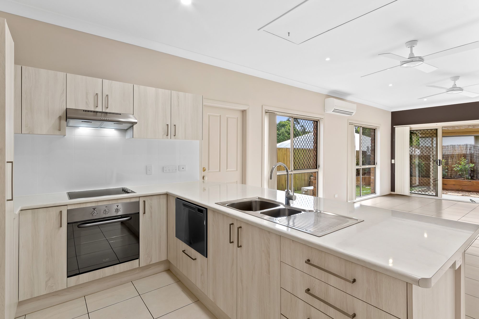42 Elmwood Circuit, Springfield Lakes, QLD 4300