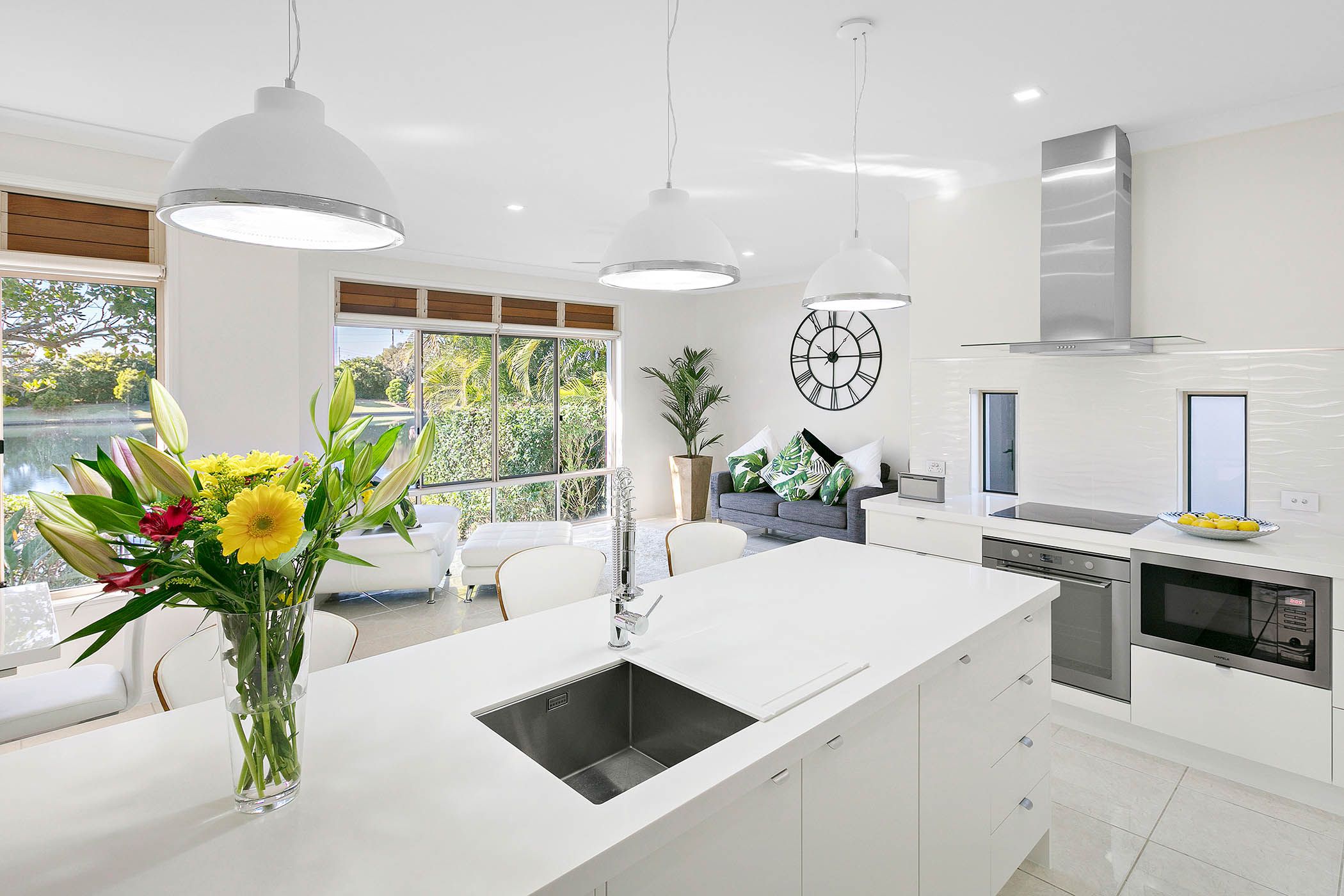 14 Sanibel Court, Kawana Island, QLD 4575