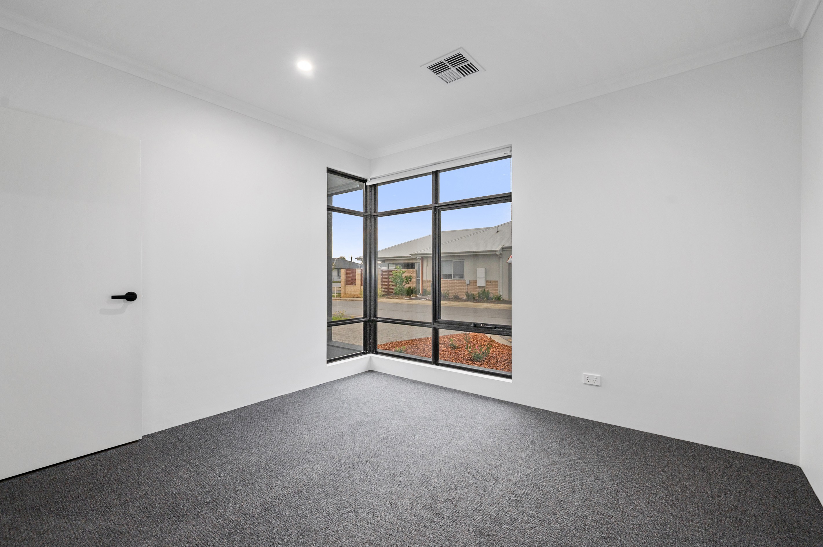34 Gerygone Loop, East Cannington, WA 6107