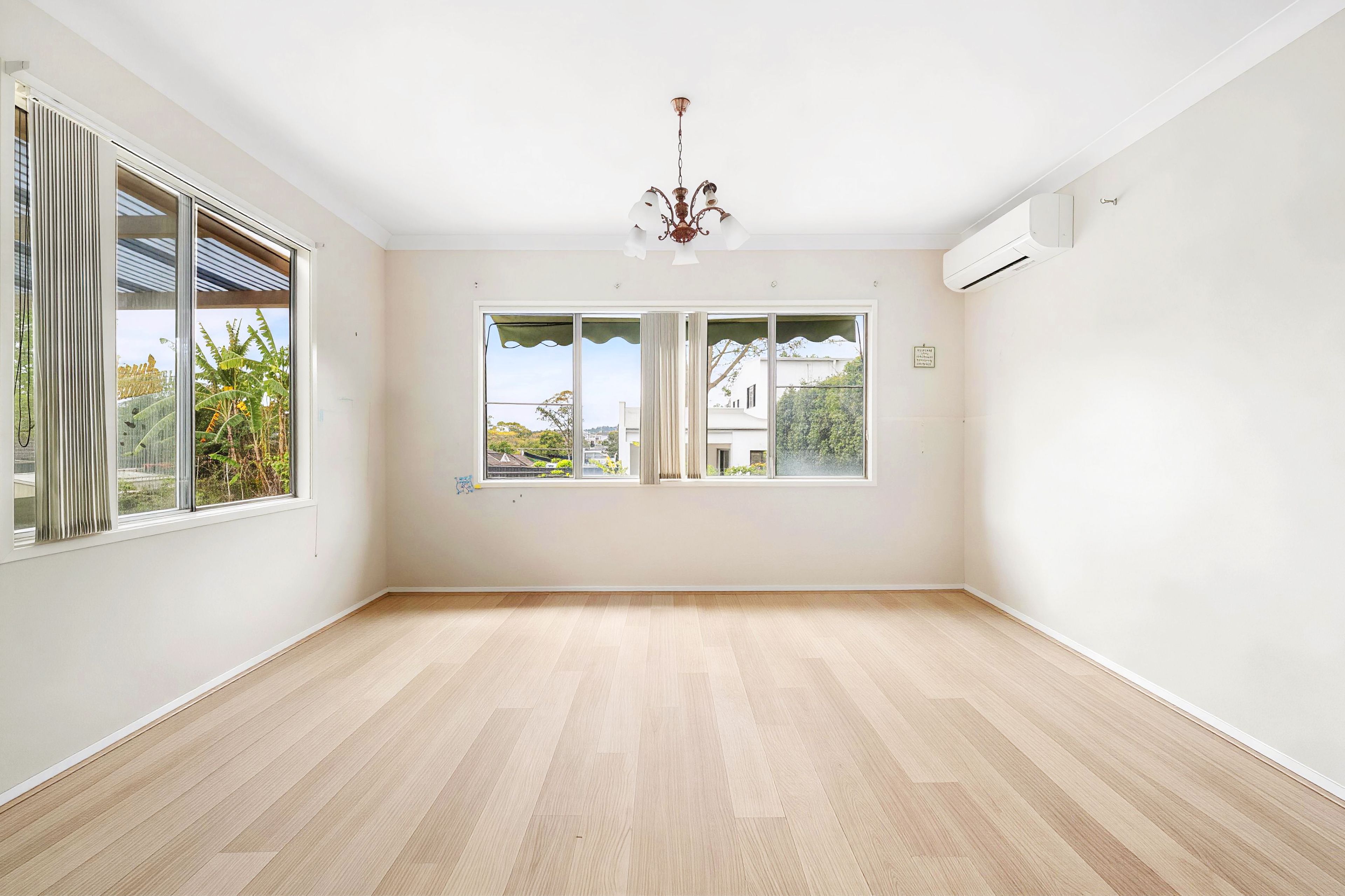 23 Addington Avenue — photo 3 of 18