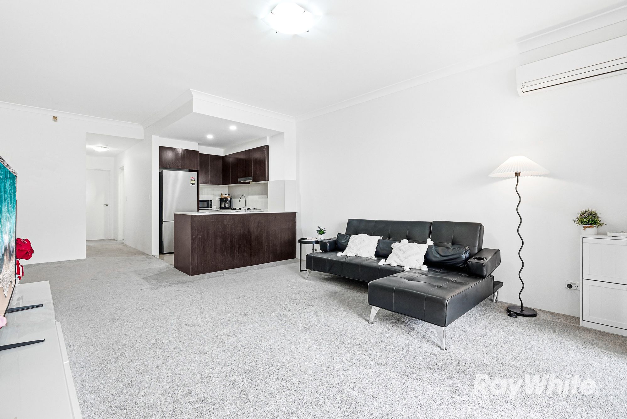 37/35-37 Darcy Road — photo 5 of 23
