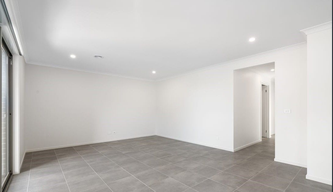 28 Volley Street — photo 3 of 8