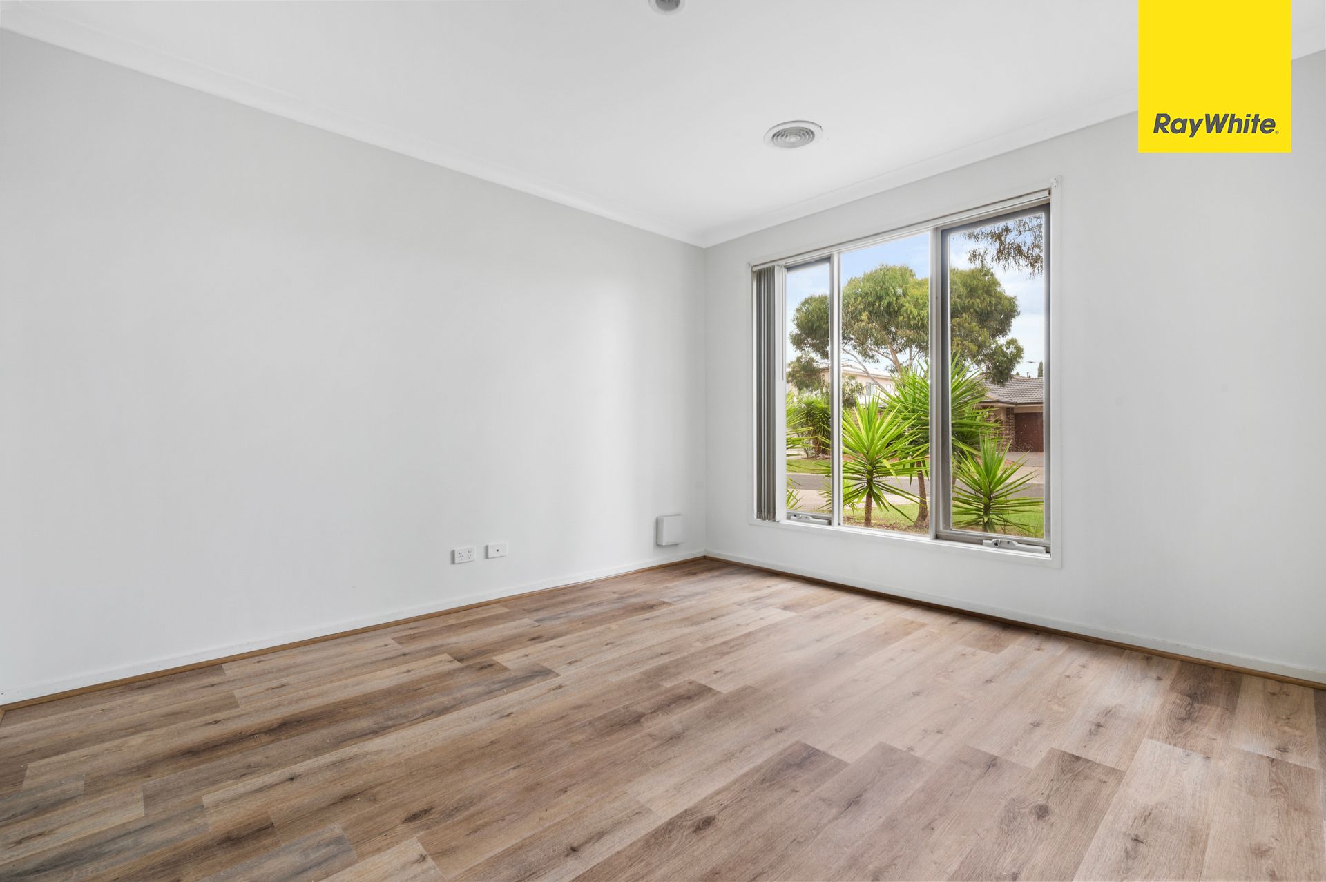 47 Barleygrass Crescent, Brookfield, VIC 3338