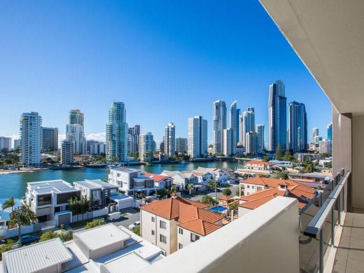 52/53 Darrambal Street, Surfers Paradise, QLD 4217