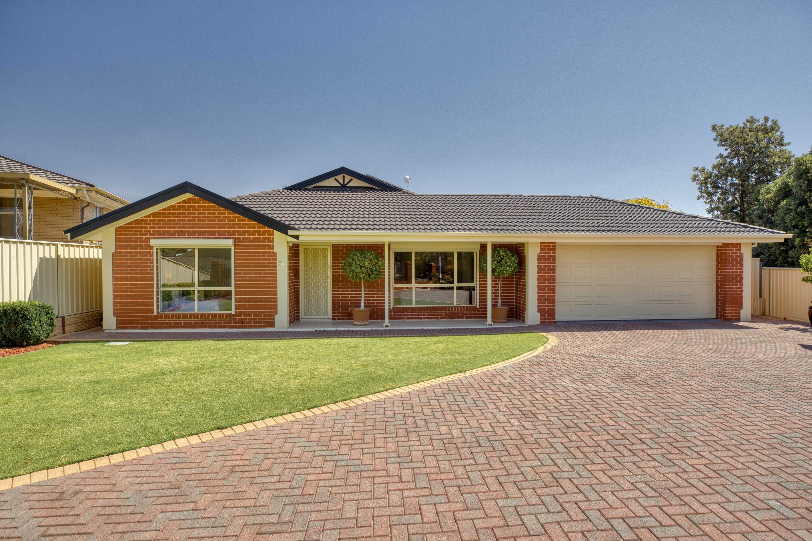 32 Russell Avenue, Seacombe Gardens, SA 5047