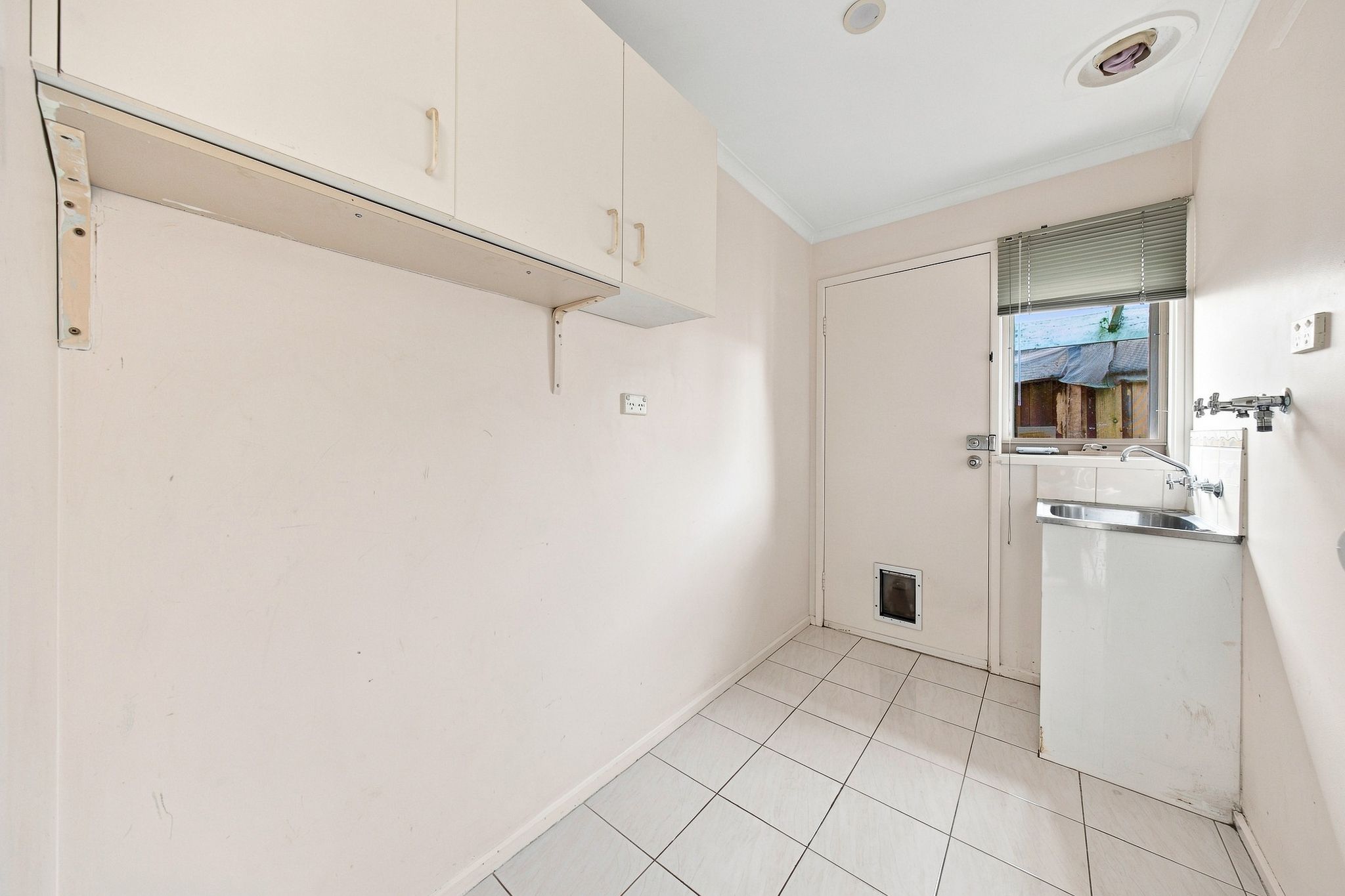 4 Bourke Road — photo 11 of 14