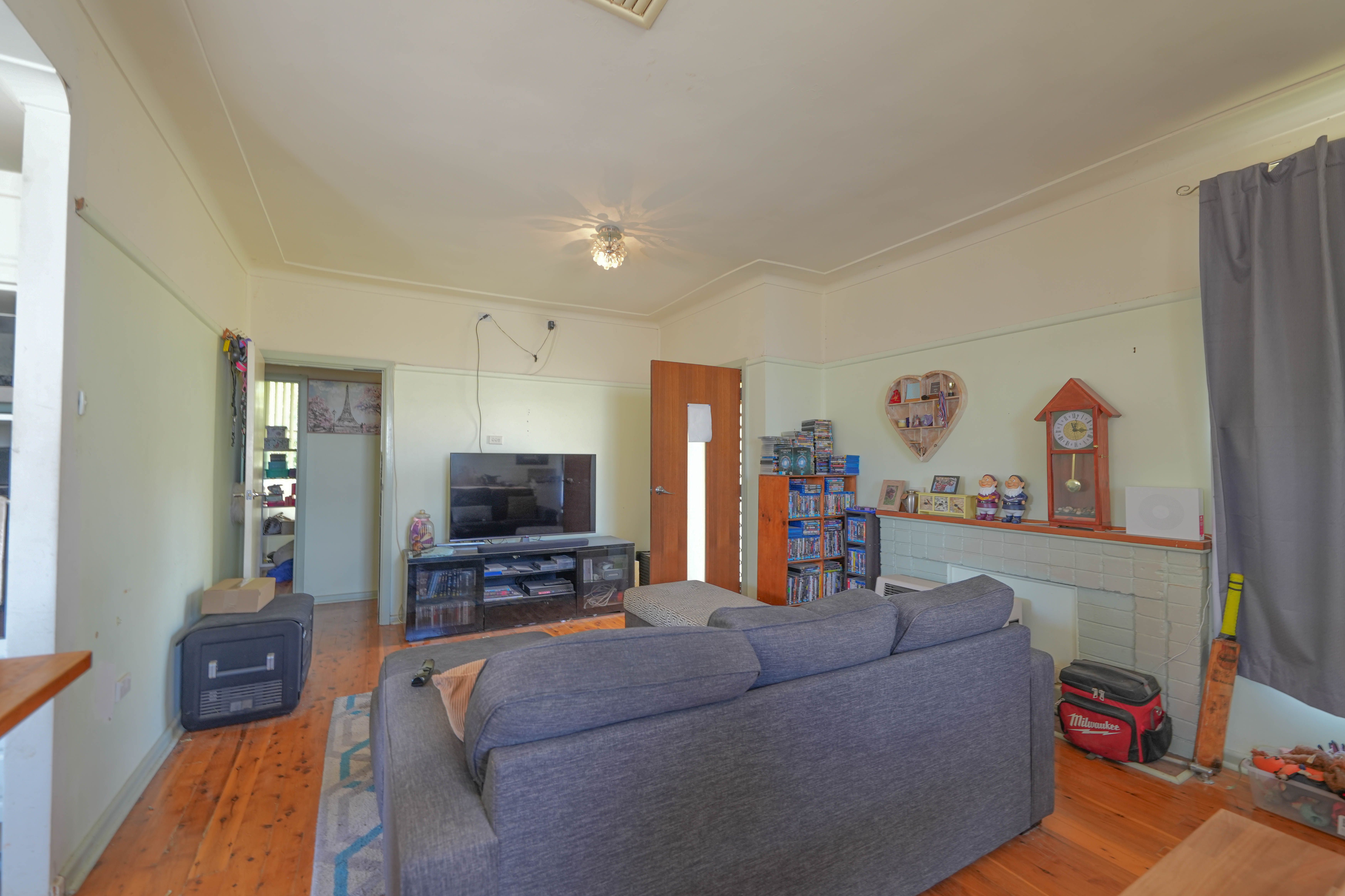 4 Charles Rigg Avenue, Parkes, NSW 2870