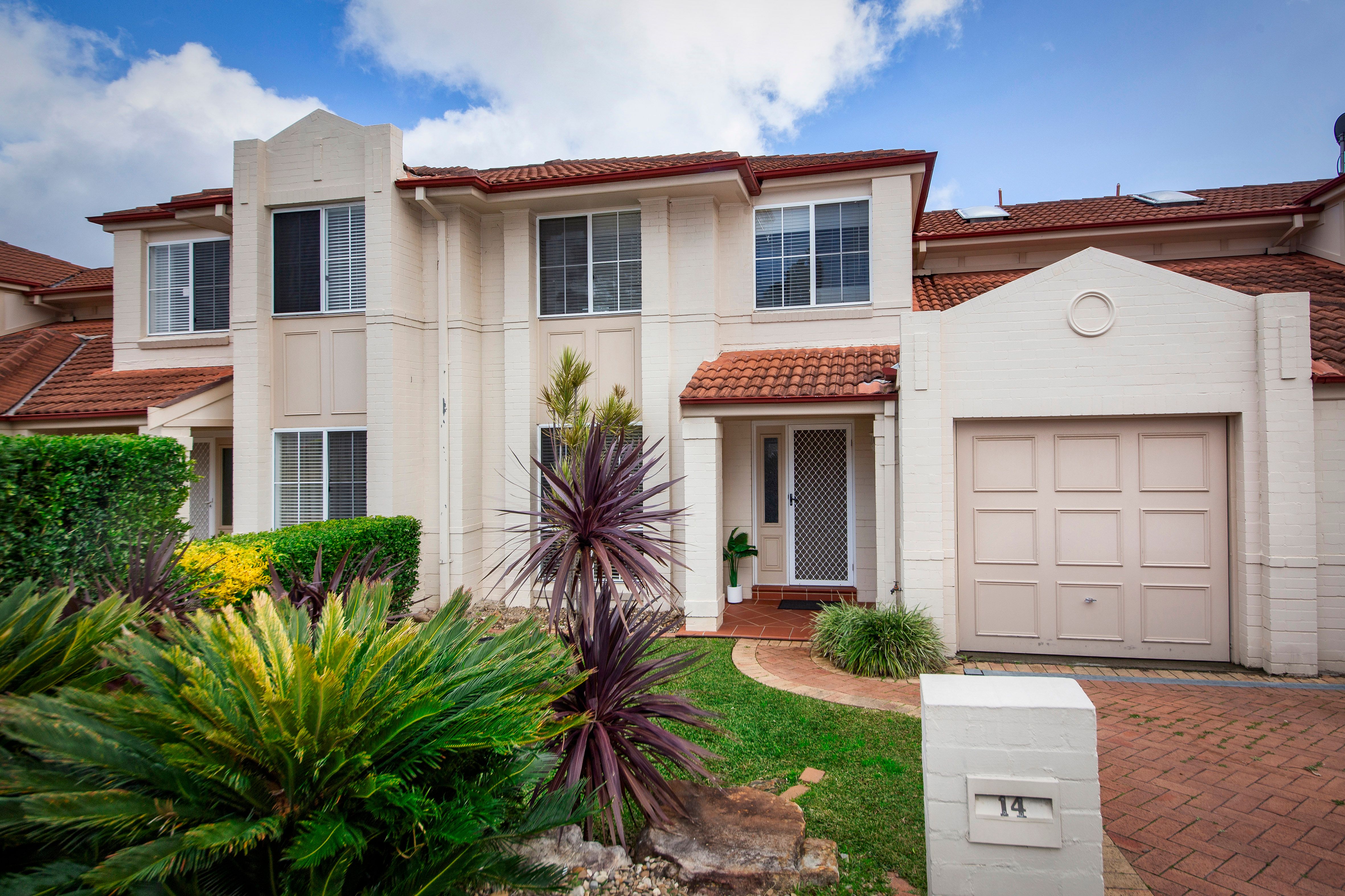 14 Bluegum Way, Menai NSW 2234