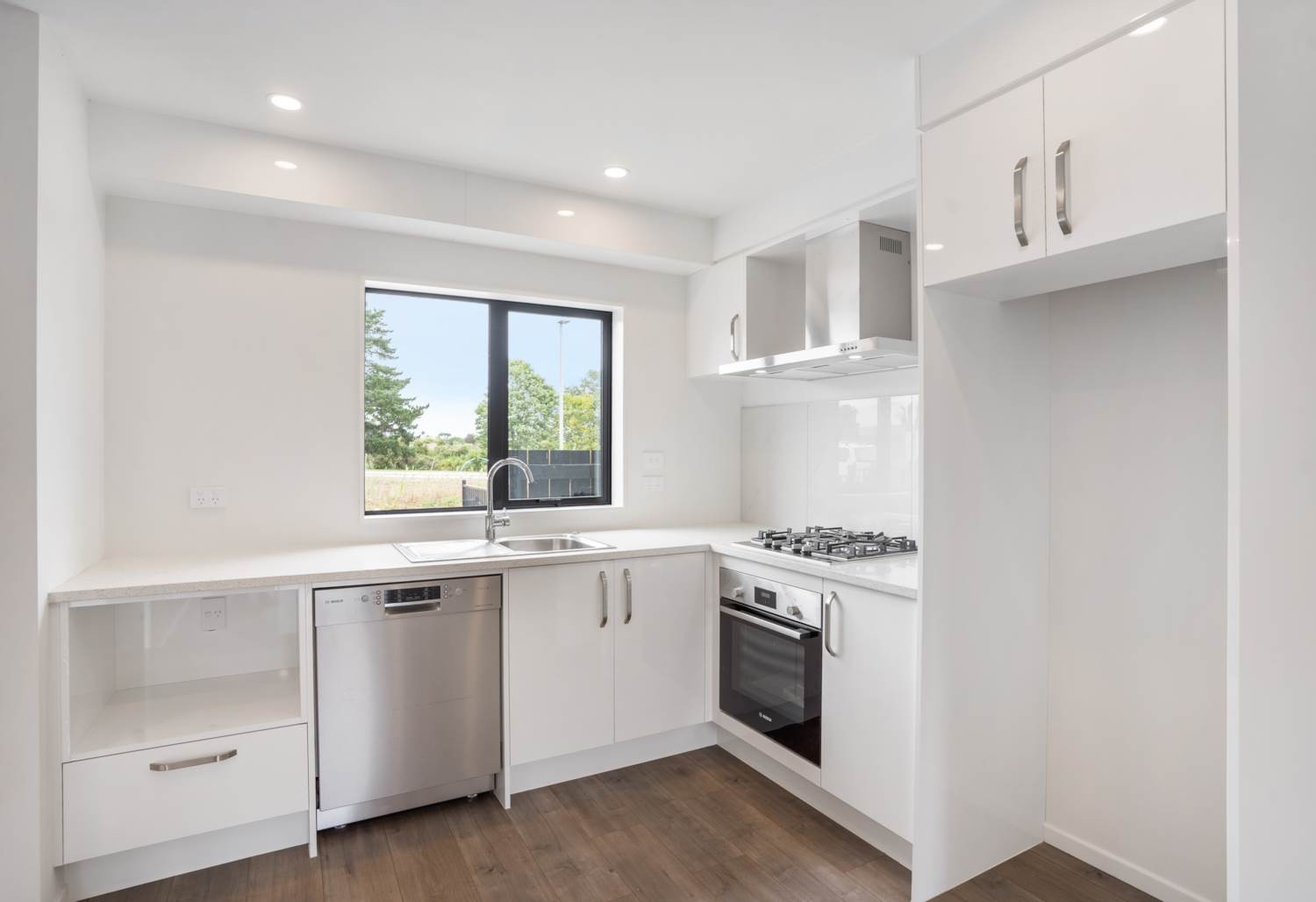 9 Valour Lane, Papakura, Papakura