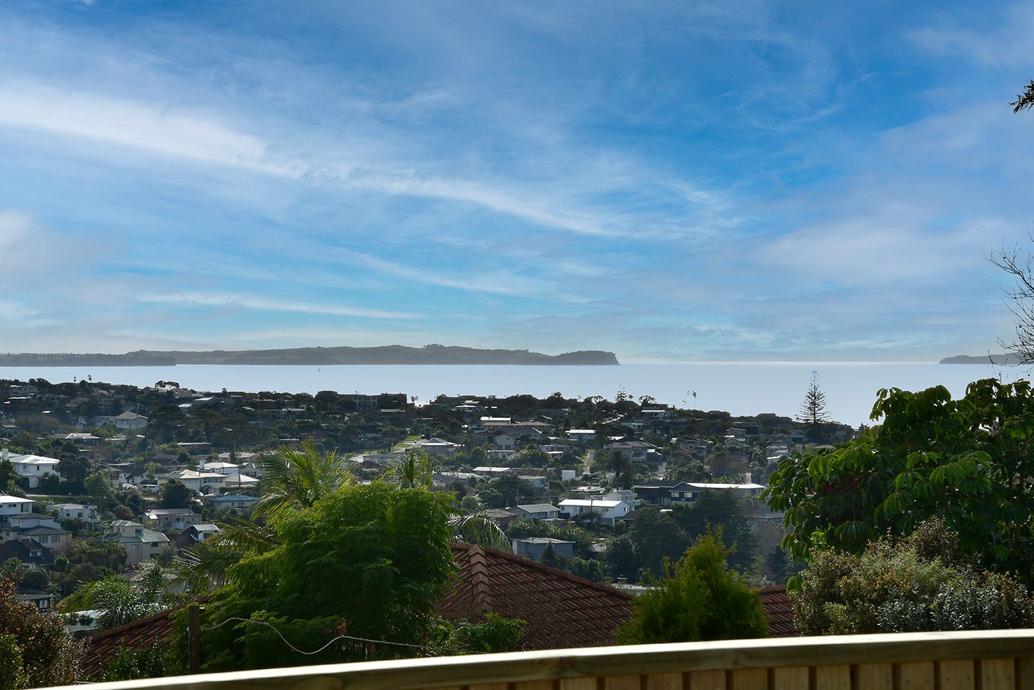 275 East Coast Road, Mairangi Bay, North Shore City