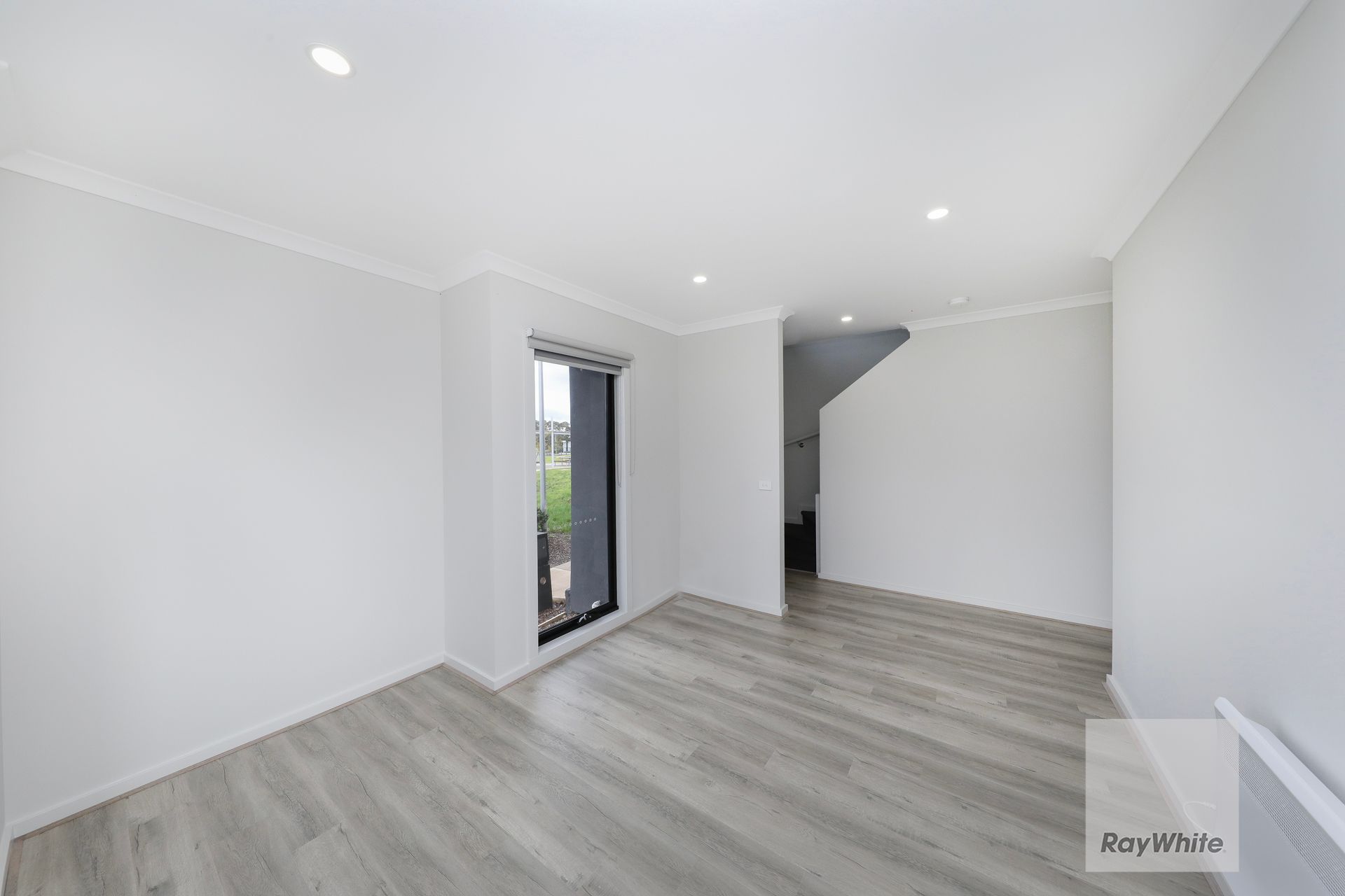 2 Zenith Walk, Greenvale, VIC 3059