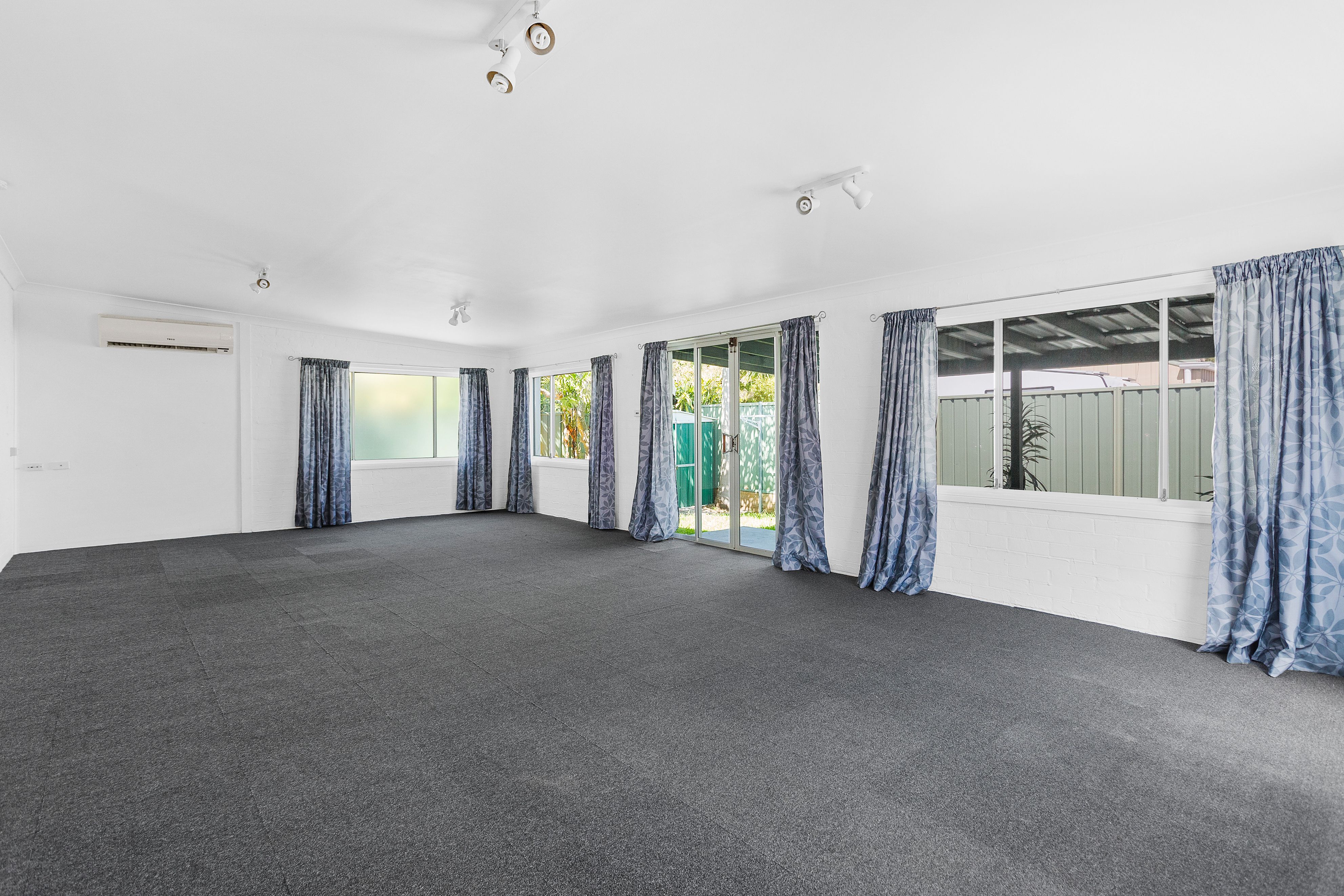 12A Windang Road, Primbee, NSW 2502