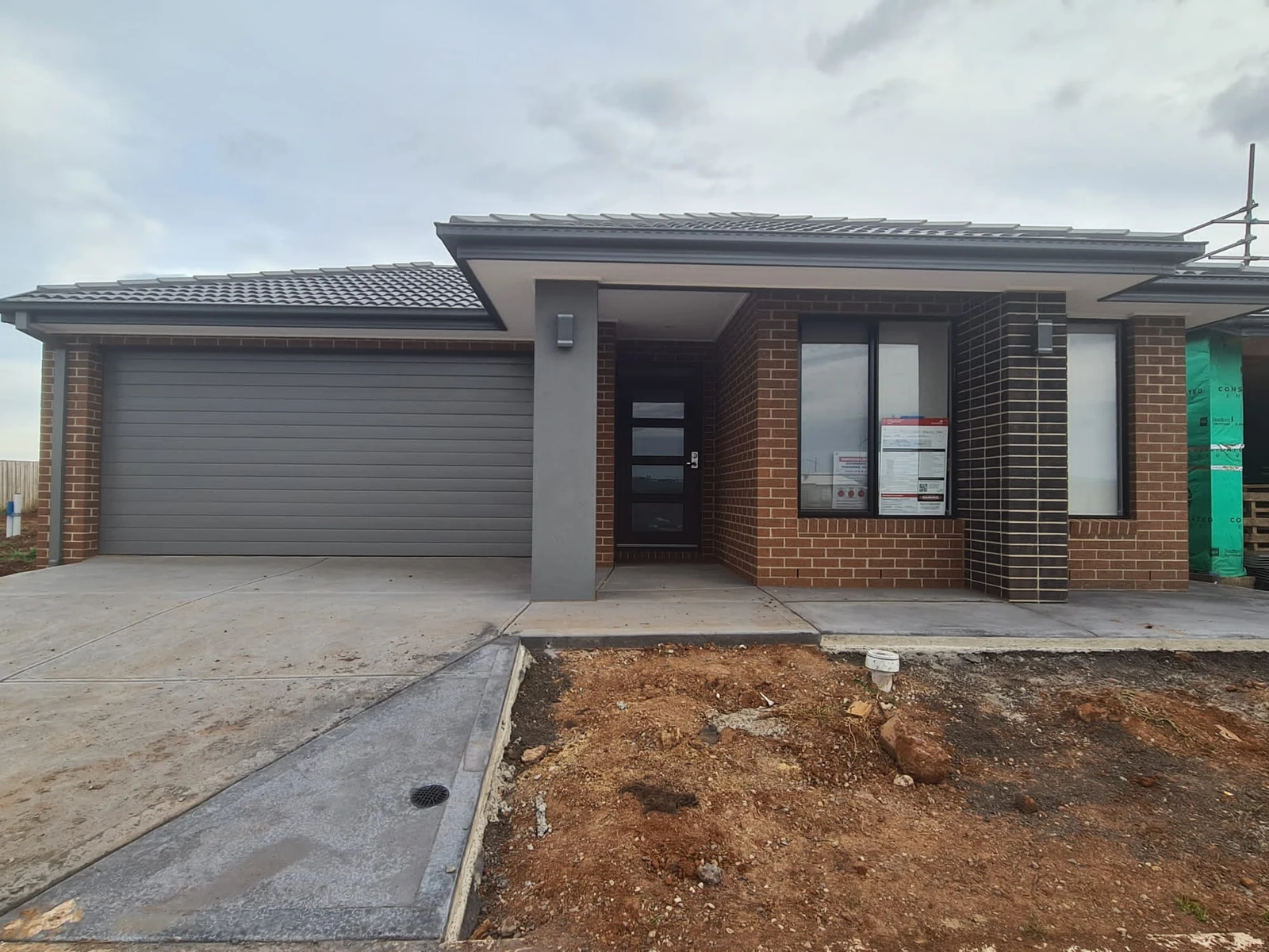 10 Brar Street, THORNHILL PARK, VIC 3335