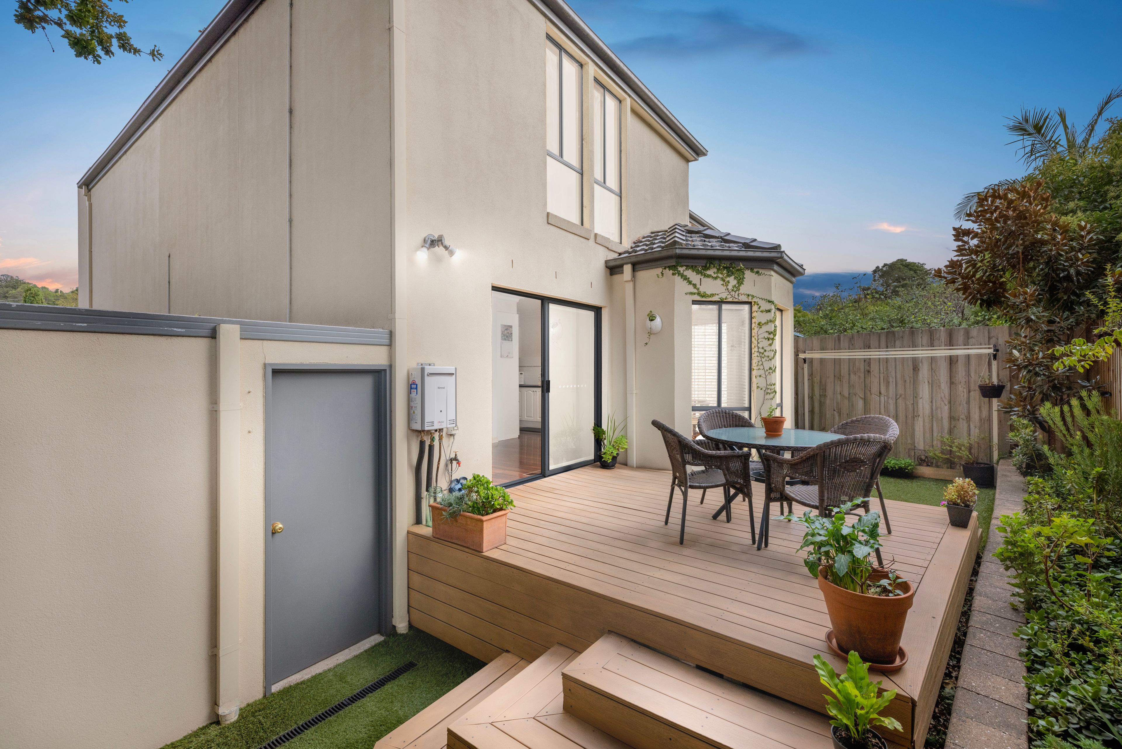 16 Station Street, Ferntree Gully VIC 3156