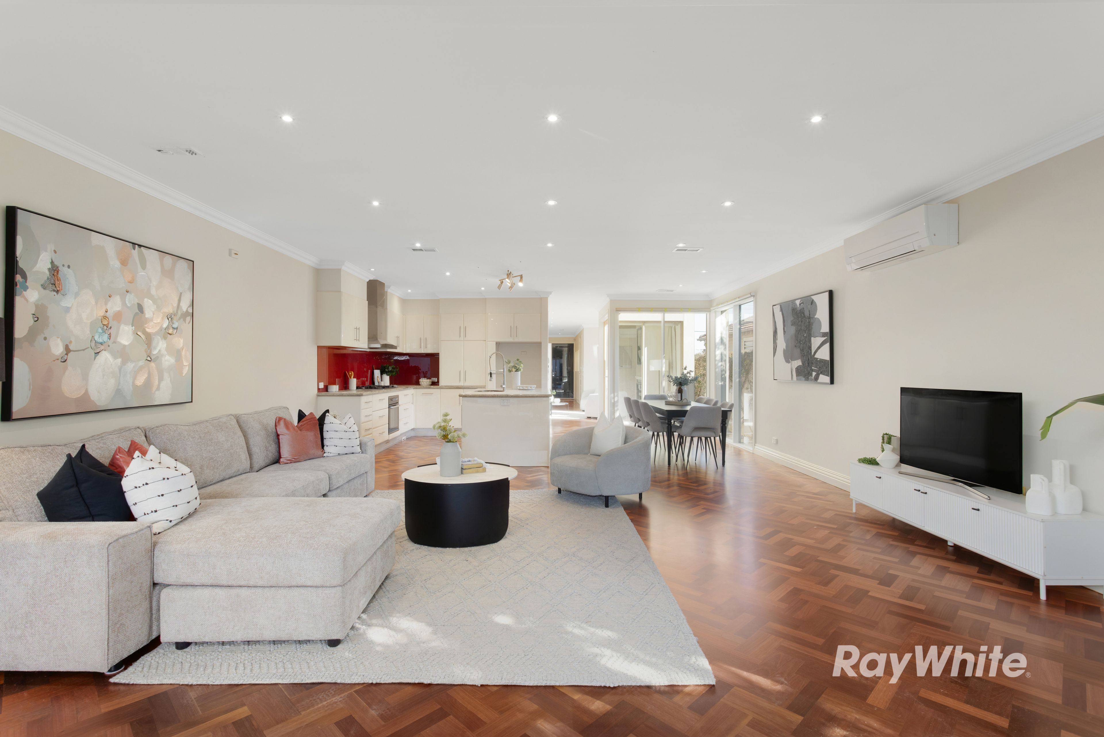 11 Ellindale Avenue — photo 4 of 13