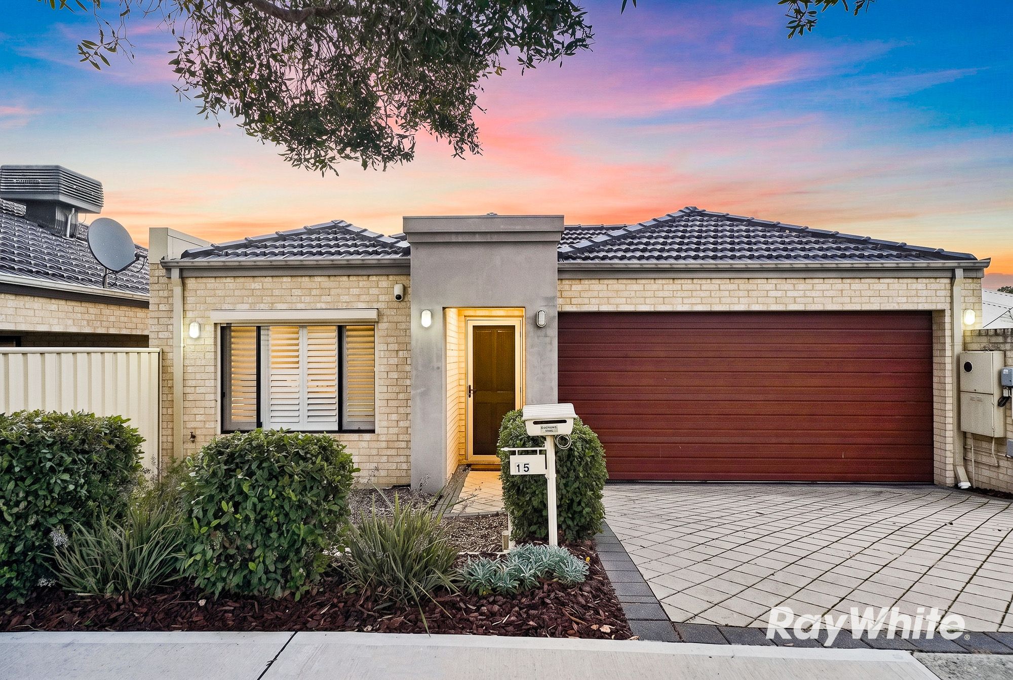 15 Finchley Crescent — photo from Ray White Whiteman & Associates
