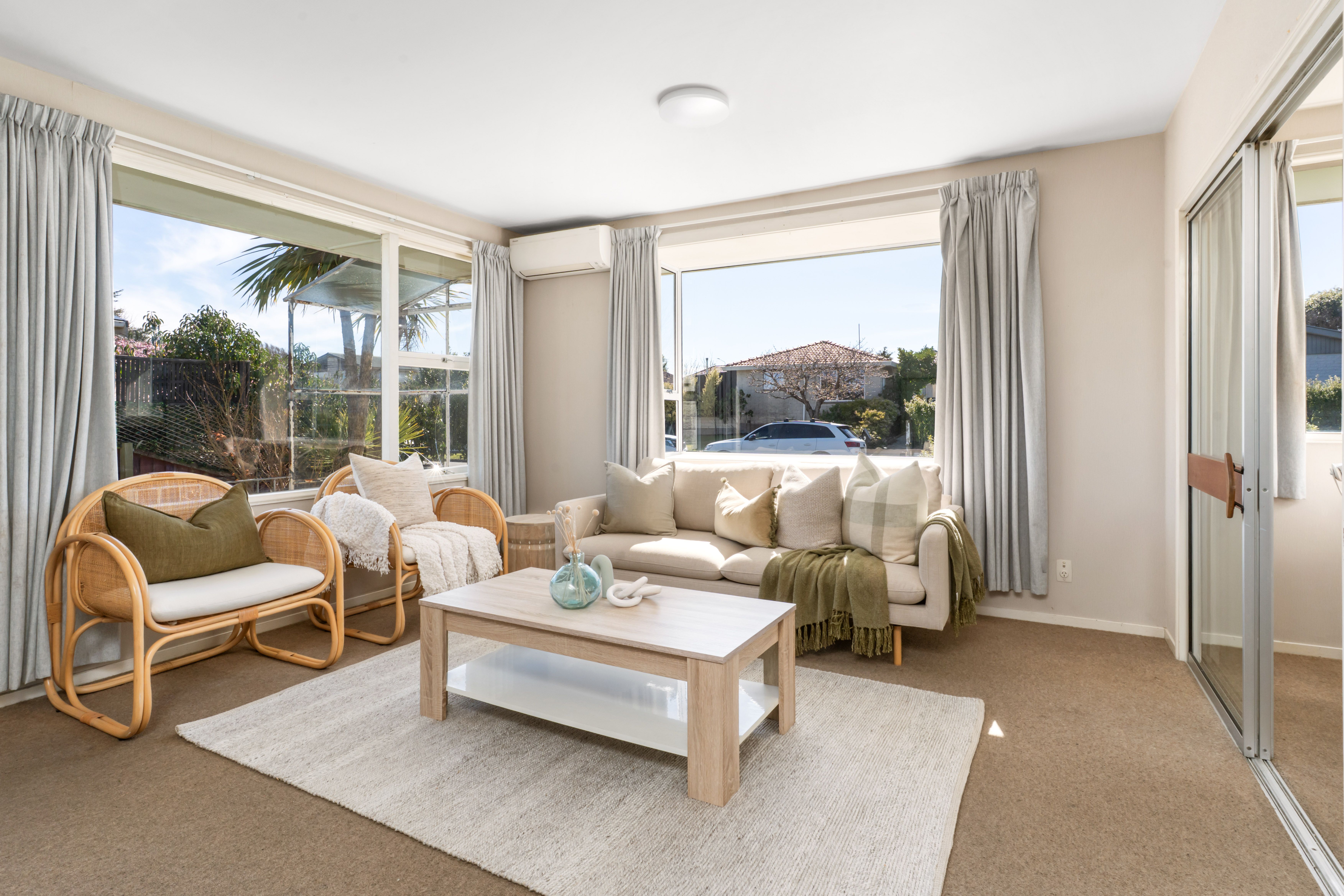 6 De Bloge Place, Burwood, Christchurch City