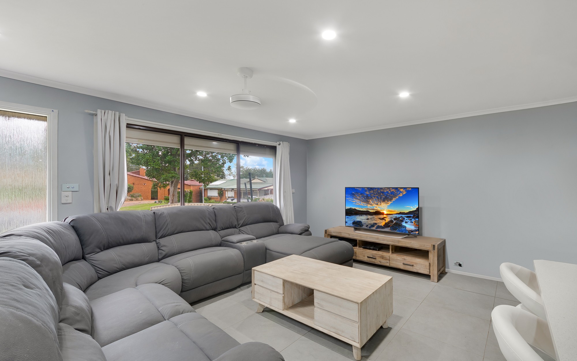 22 Albillo Place, Eschol Park, NSW 2558