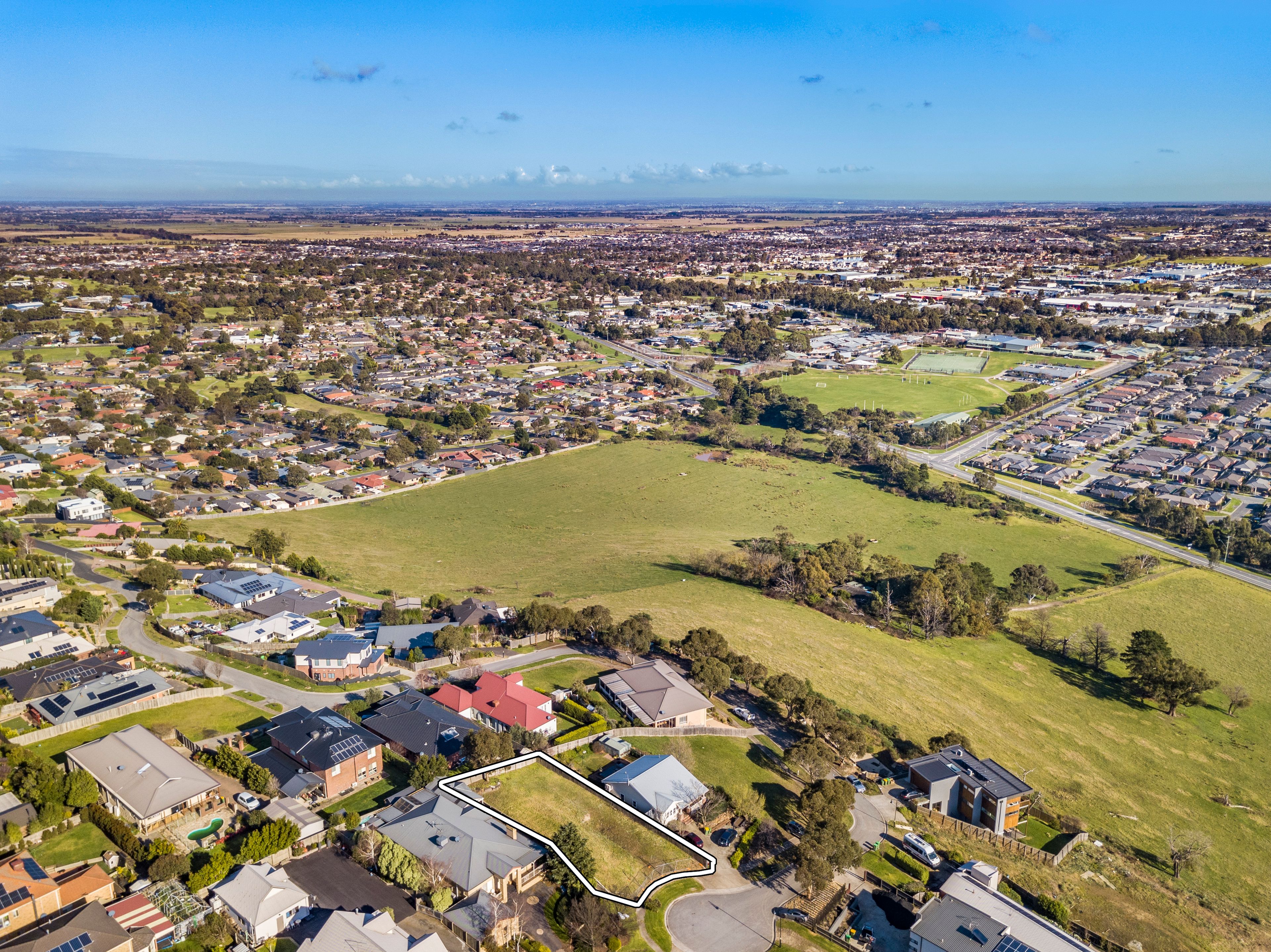 60 Highland Drive, Pakenham, VIC 3810