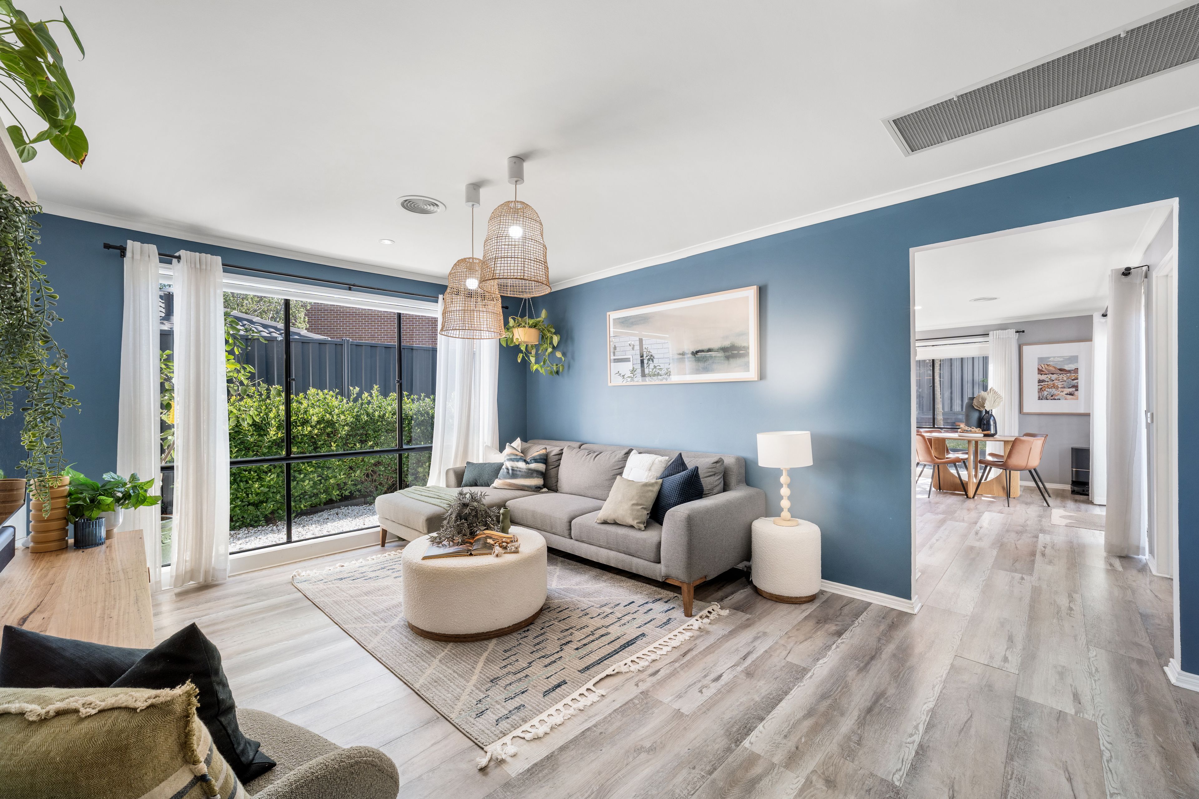 54 Laura Road — photo 3 of 19